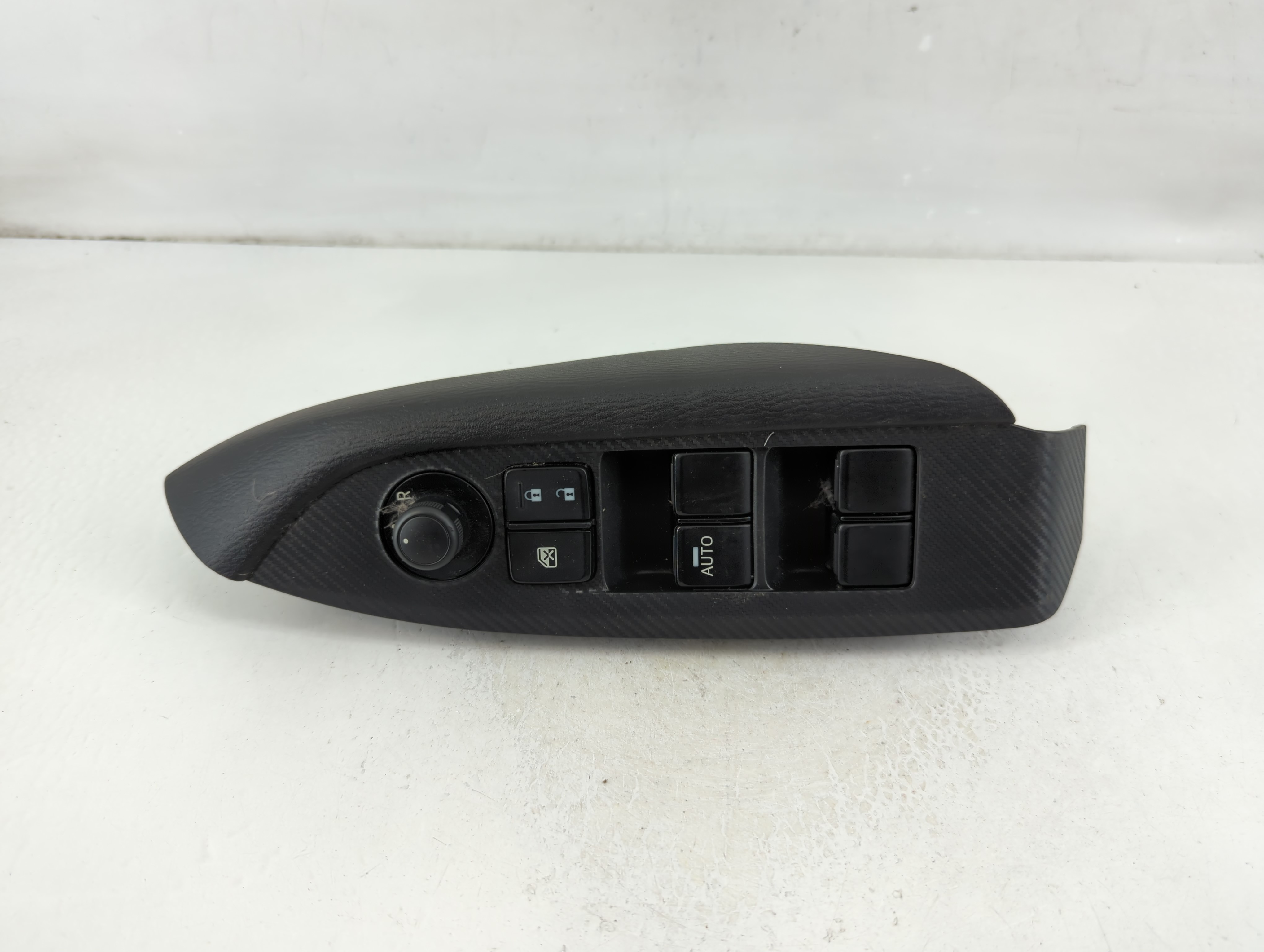Picture of 2018-2022 Mazda Cx-3 Driver Left Door Master Power Window Switch 1108684
