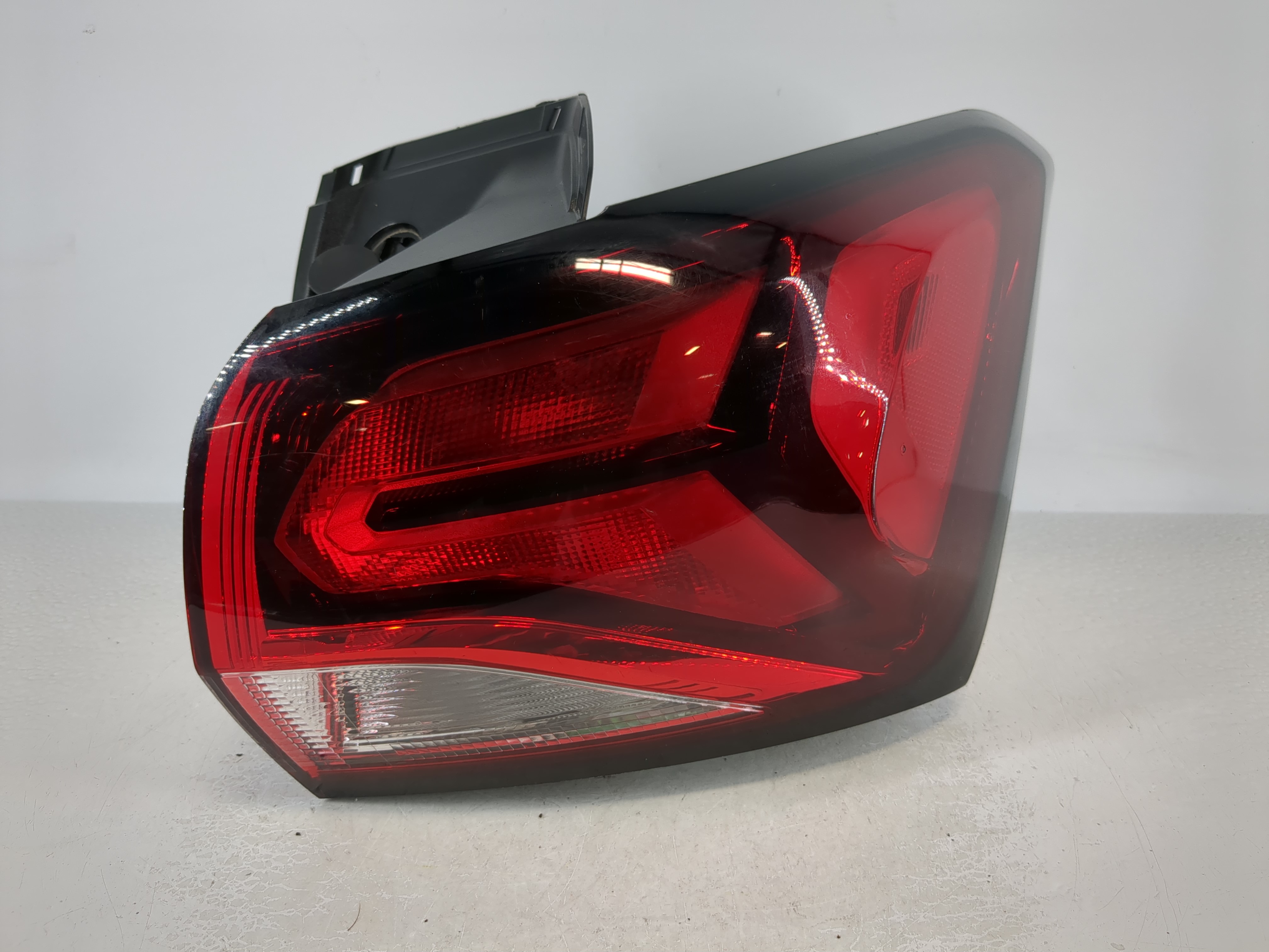 Picture of 2022 Chevrolet Equinox Passenger Right Side Tail Light Taillight Oem 1108699