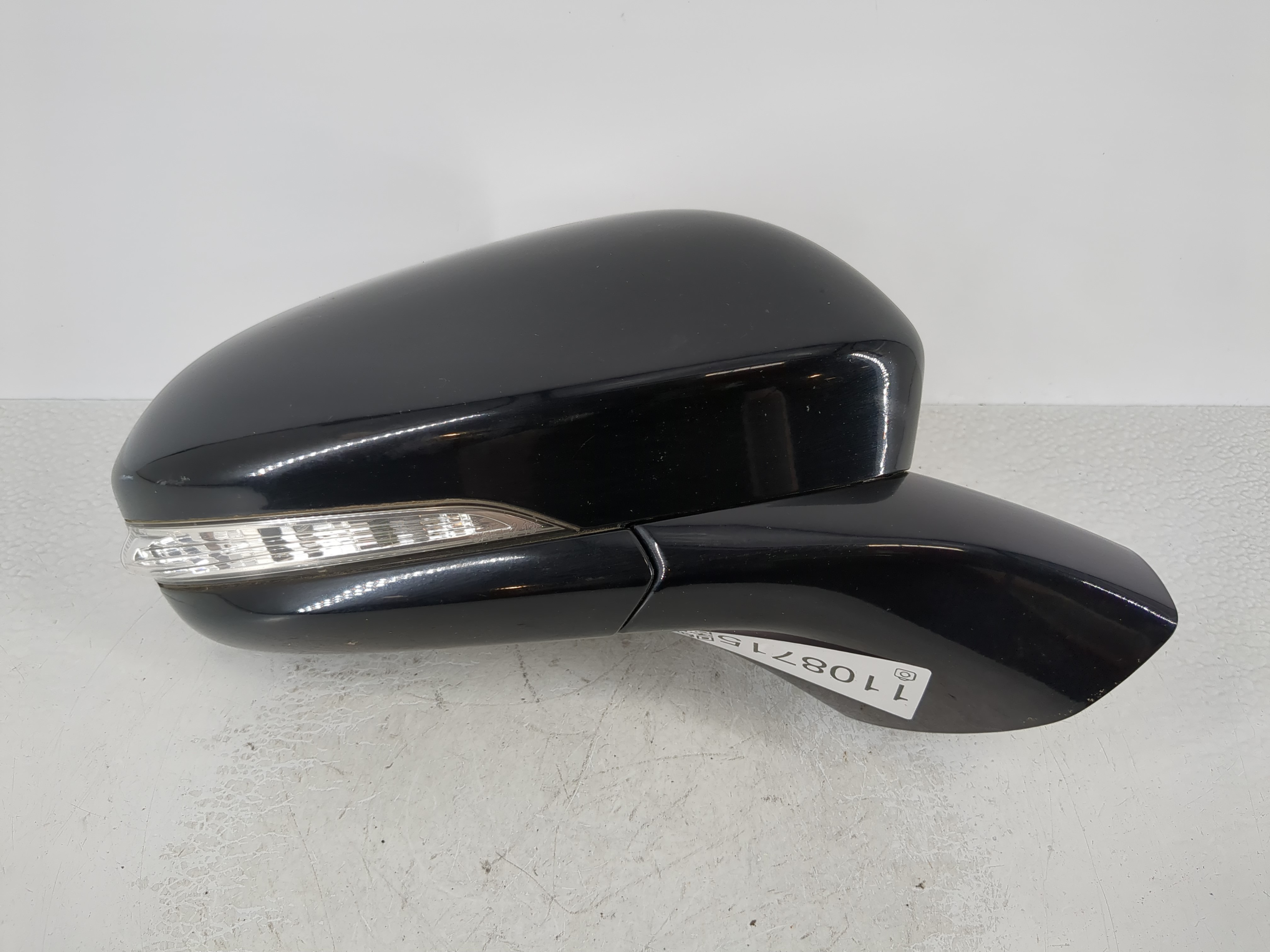 2015-2017 Ford Fusion Passenger Right Side View Power Door Mirror Black 1108715 - Oemusedautoparts1.com