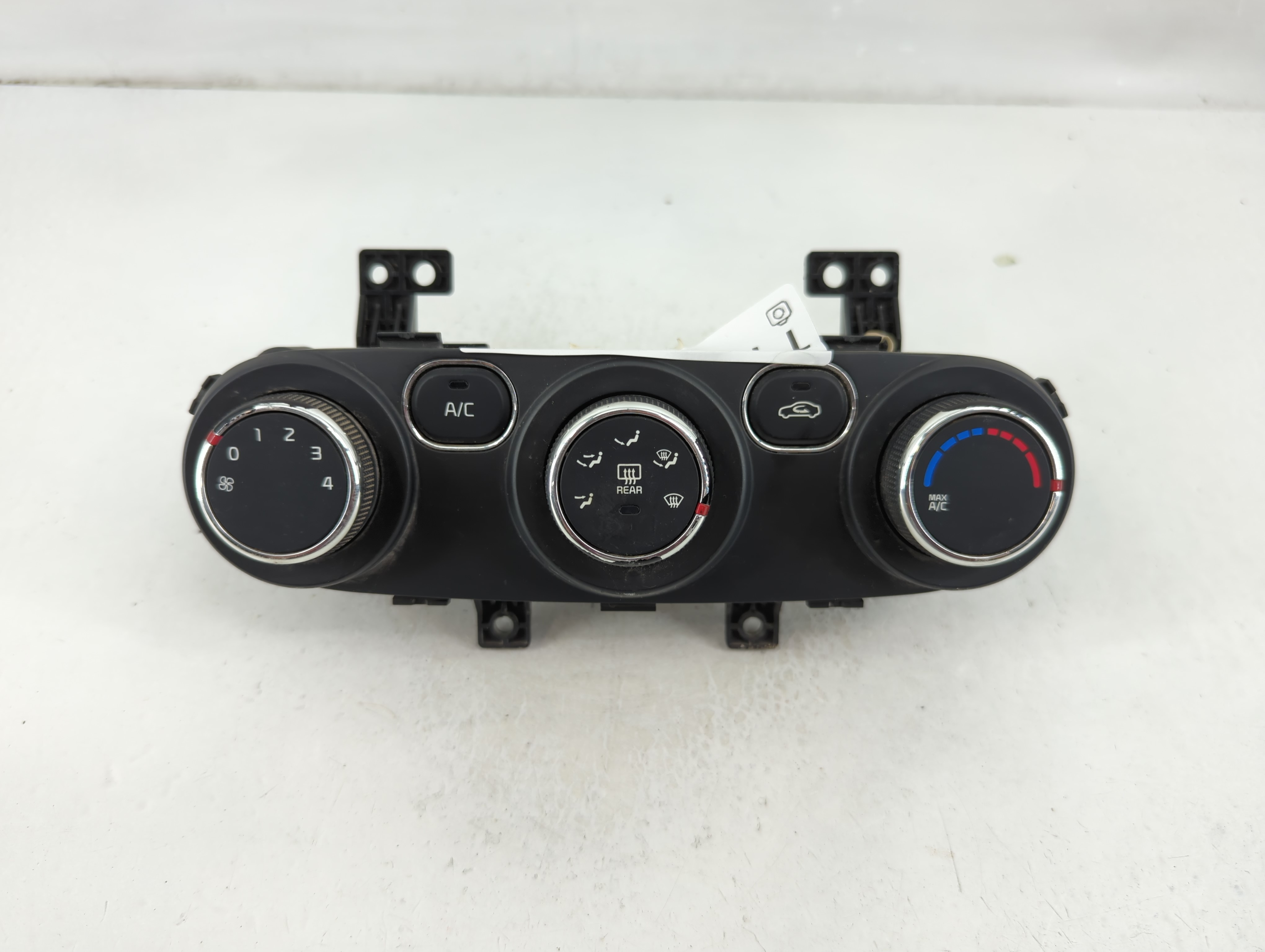 2017-2018 Kia Forte Ac Heater Climate Control 97250-a7xxx|97250-b0aa0 1108737 - Oemusedautoparts1.com