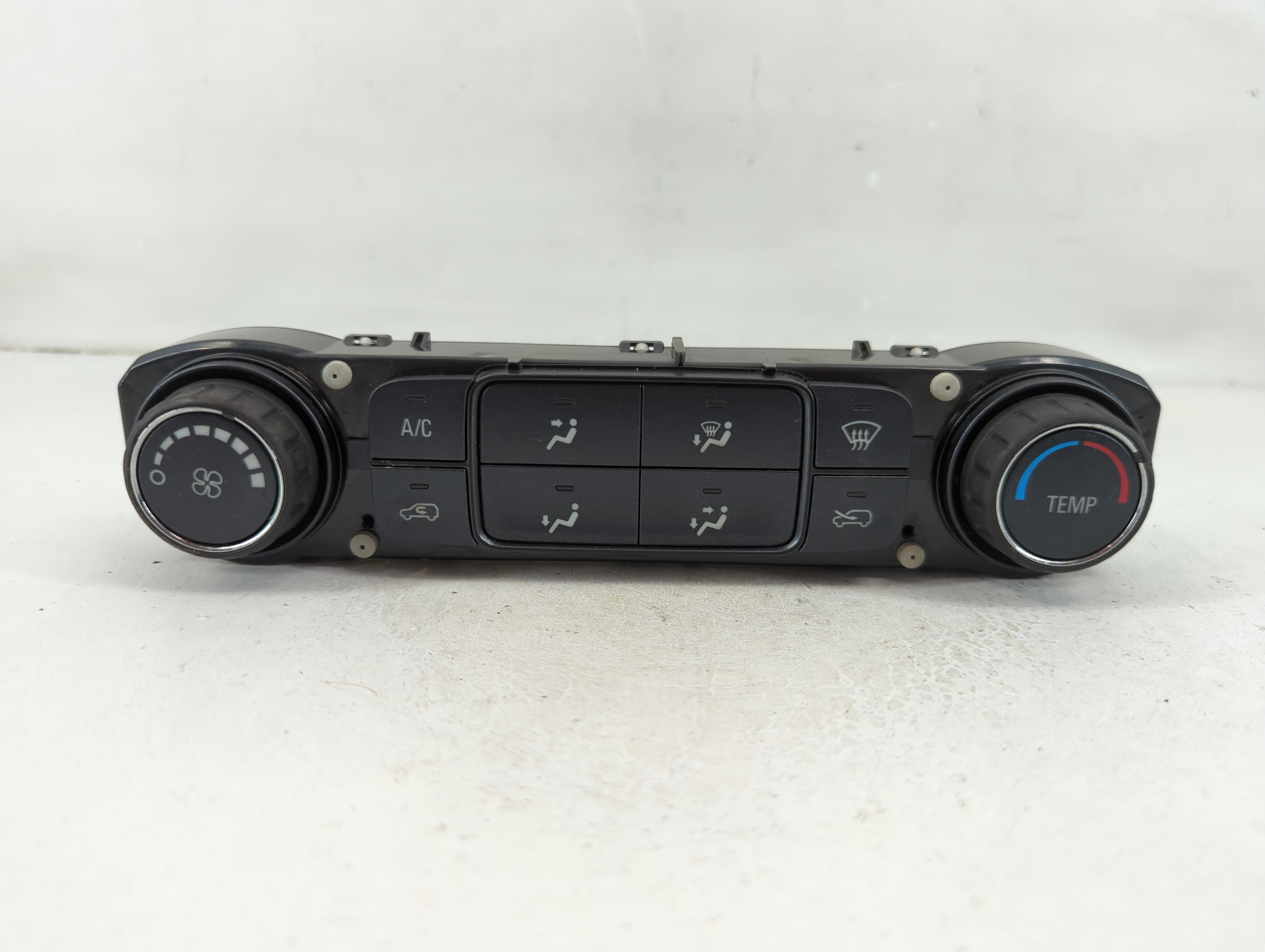 2015-2022 Chevrolet Colorado Ac Heater Climate Control 84164473 1108739 - Oemusedautoparts1.com