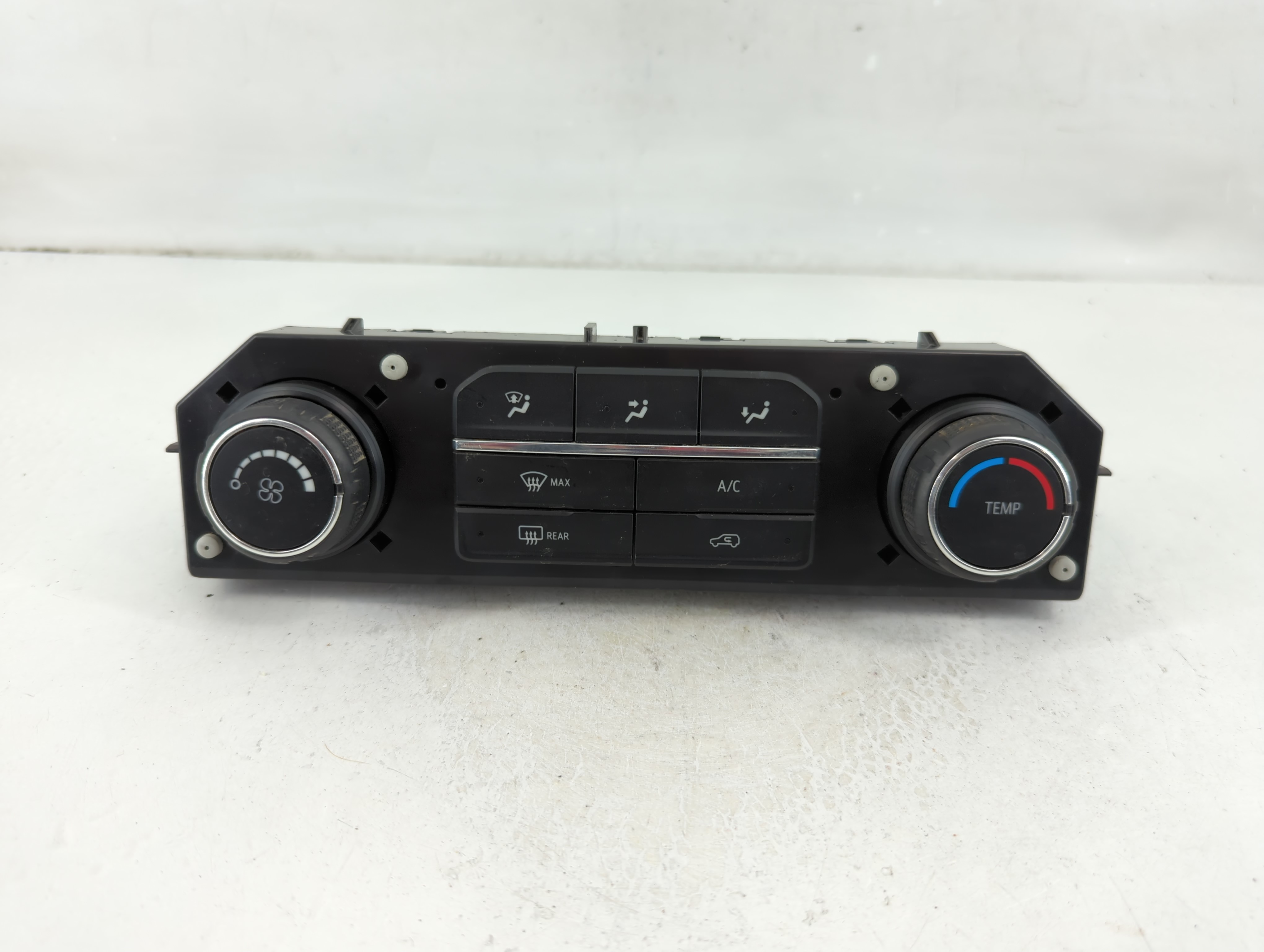 2019-2022 Chevrolet Silverado 1500 Ac Heater Climate Control 84542734 1108741 - Oemusedautoparts1.com