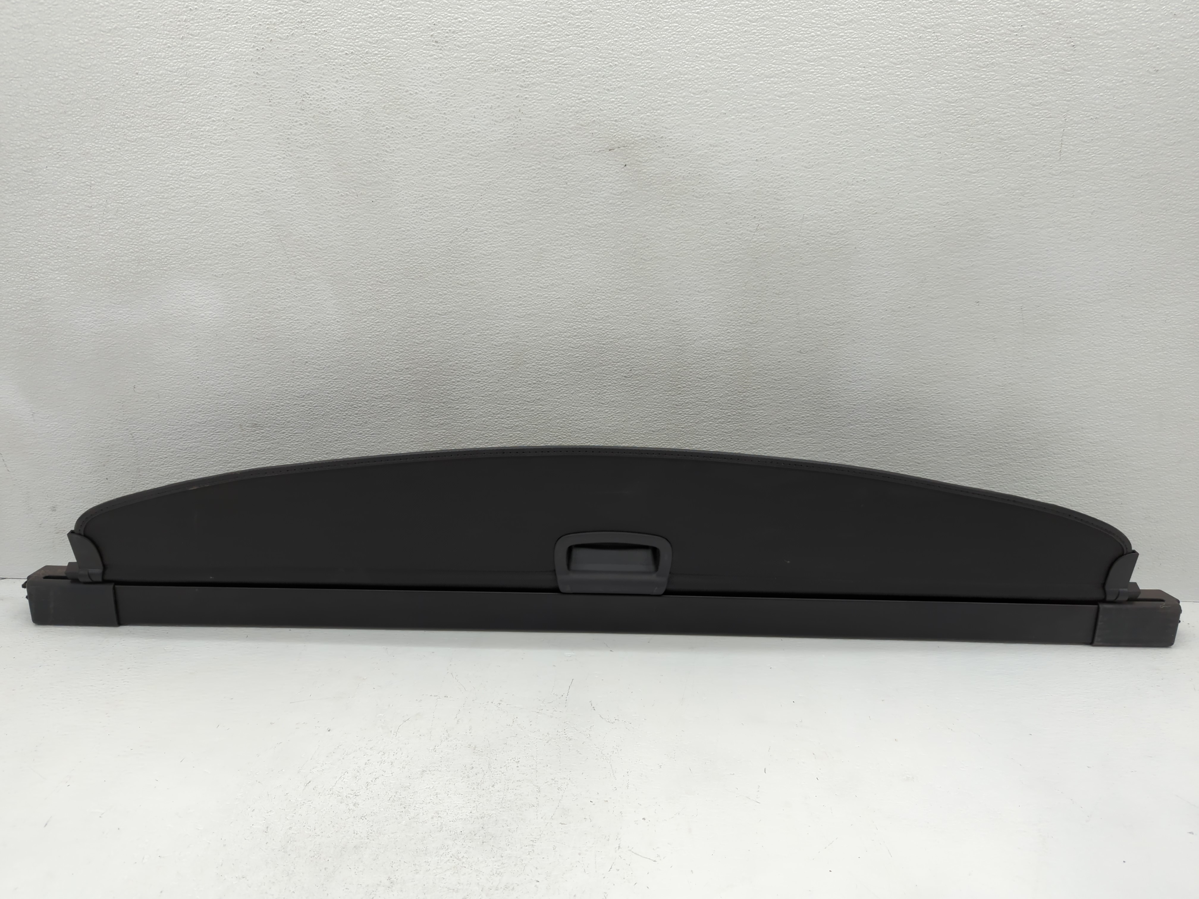 2023 Lincoln Aviator Rear Cargo Cover Storage Retractable Shade 1108786 - Oemusedautoparts1.com