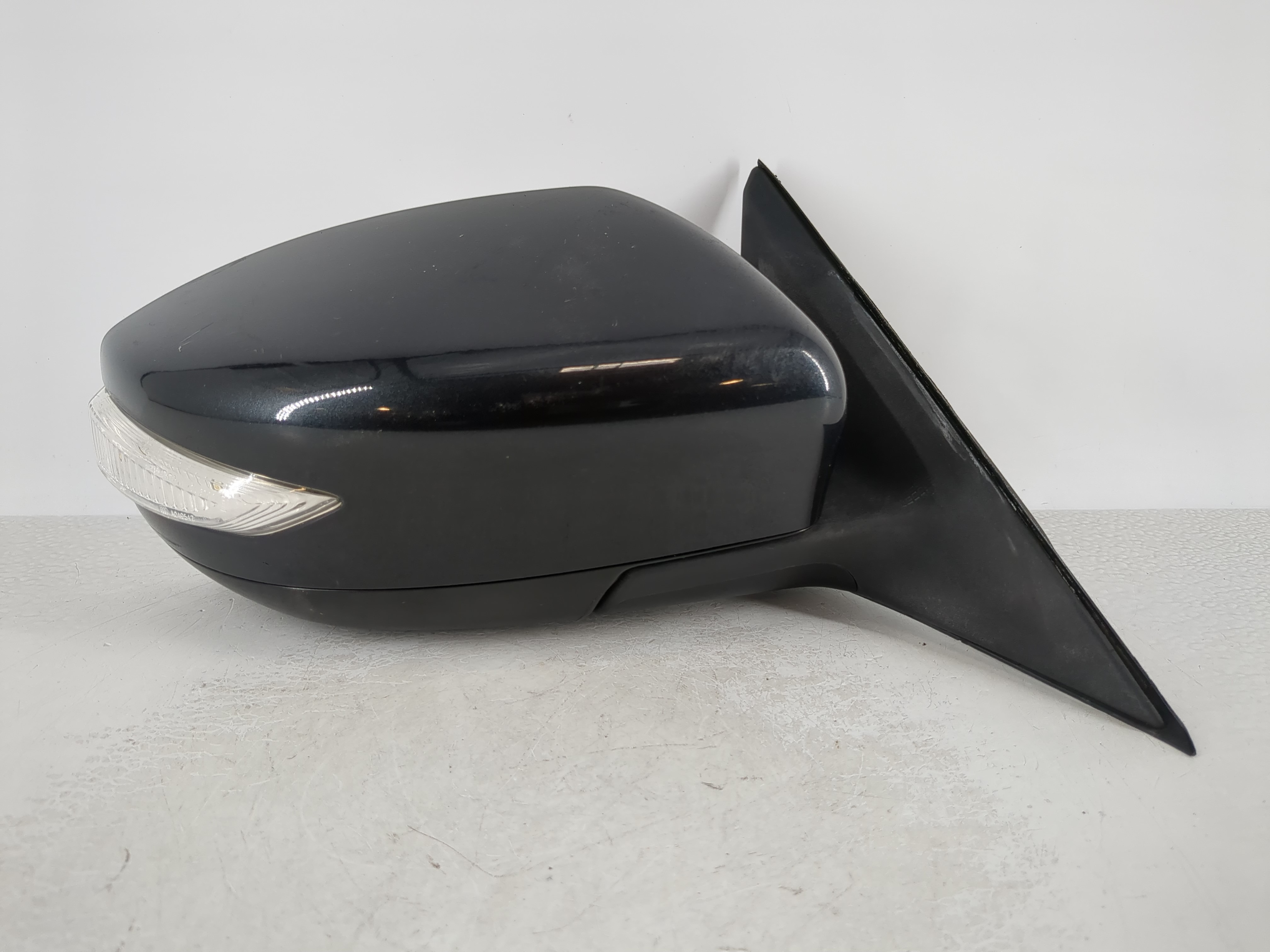 2013-2018 Nissan Altima Passenger Right Side View Power Door Mirror 1108790 - Oemusedautoparts1.com