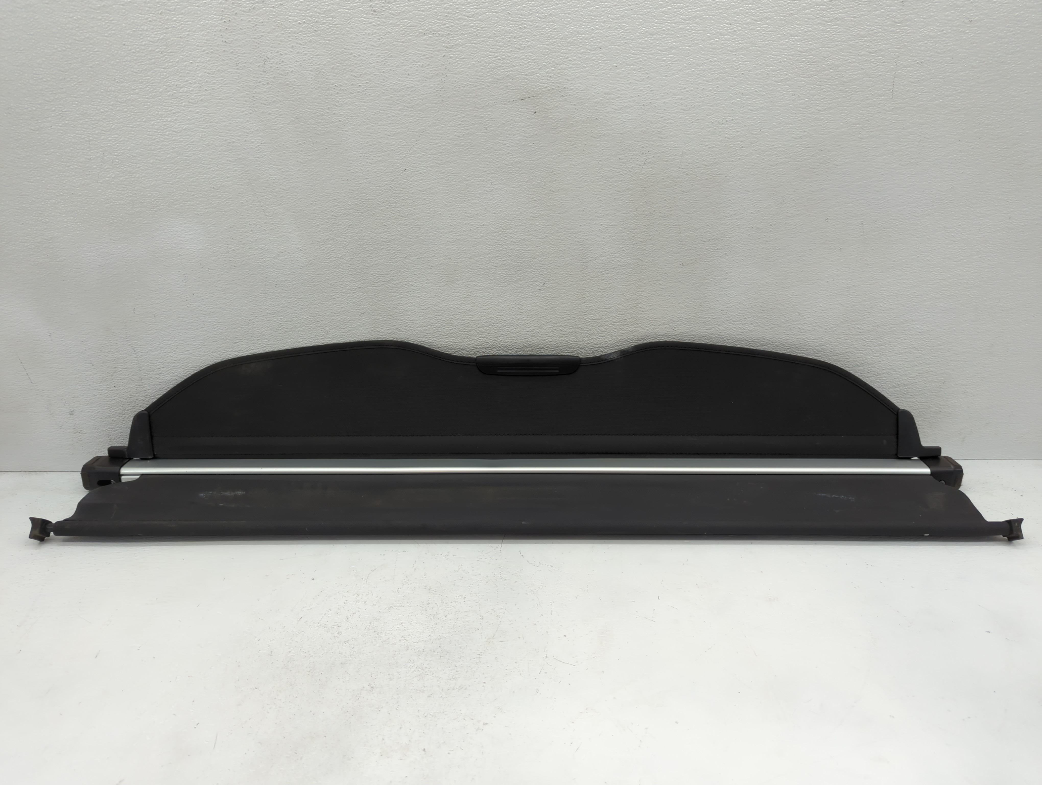 2016 Subaru Forester Rear Cargo Cover Storage Retractable Shade 1108801 - Oemusedautoparts1.com