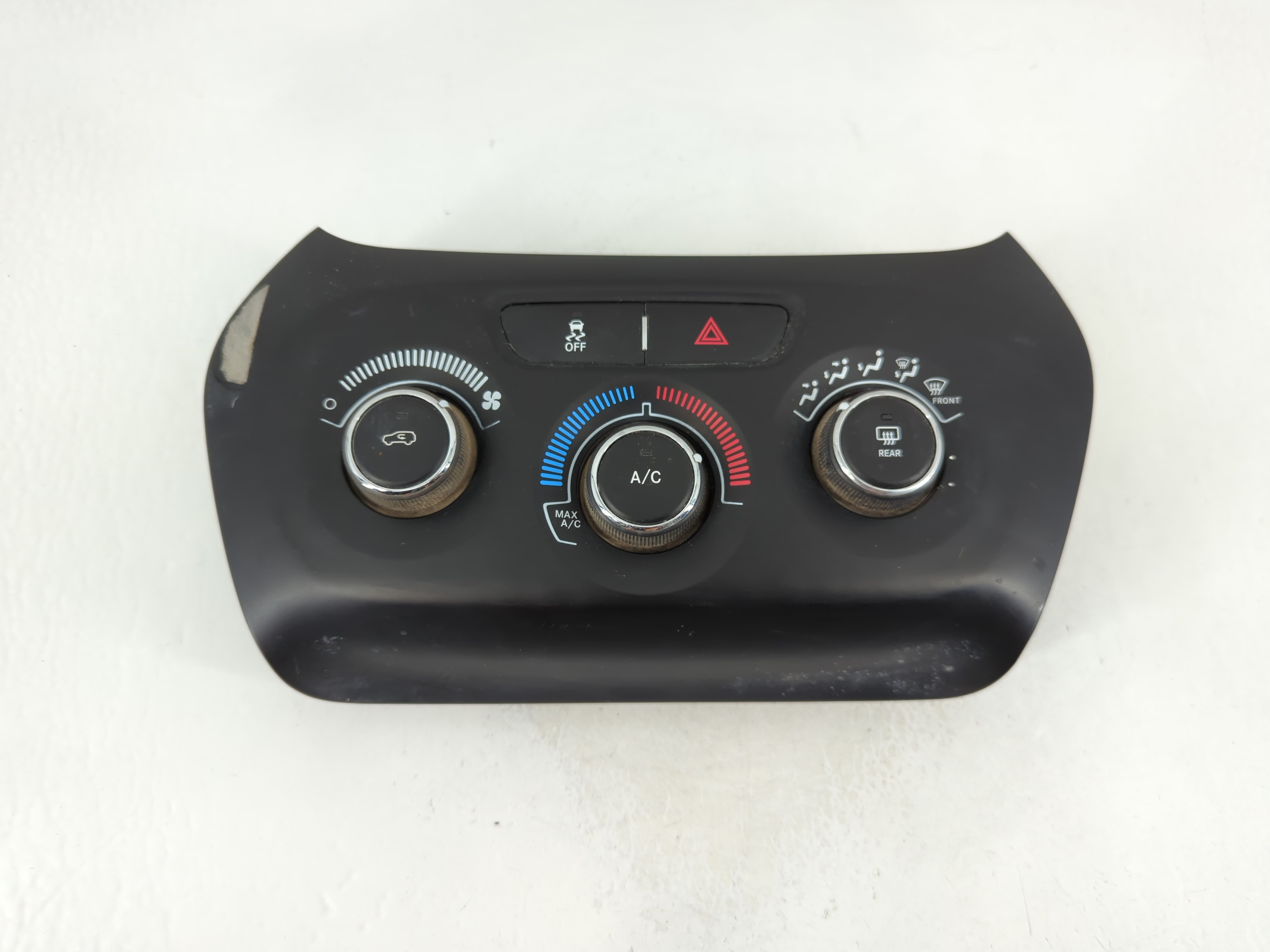 2014-2014 Jeep Cherokee Ac Heater Climate Control Temperature Oem 1108827 - Oemusedautoparts1.com