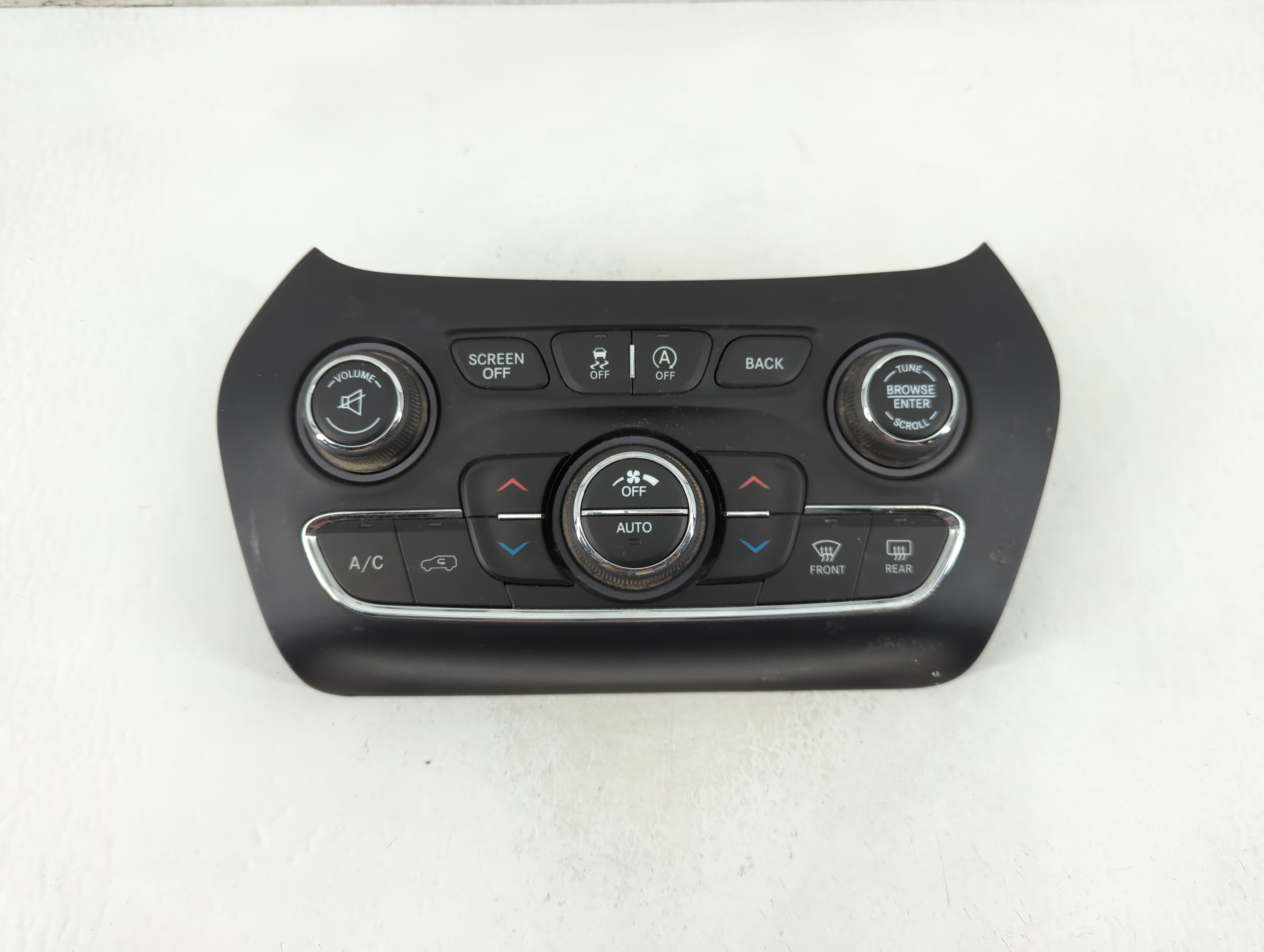 2015-2018 Jeep Cherokee Ac Heater Climate Control 68293527ac 1108829 - Oemusedautoparts1.com