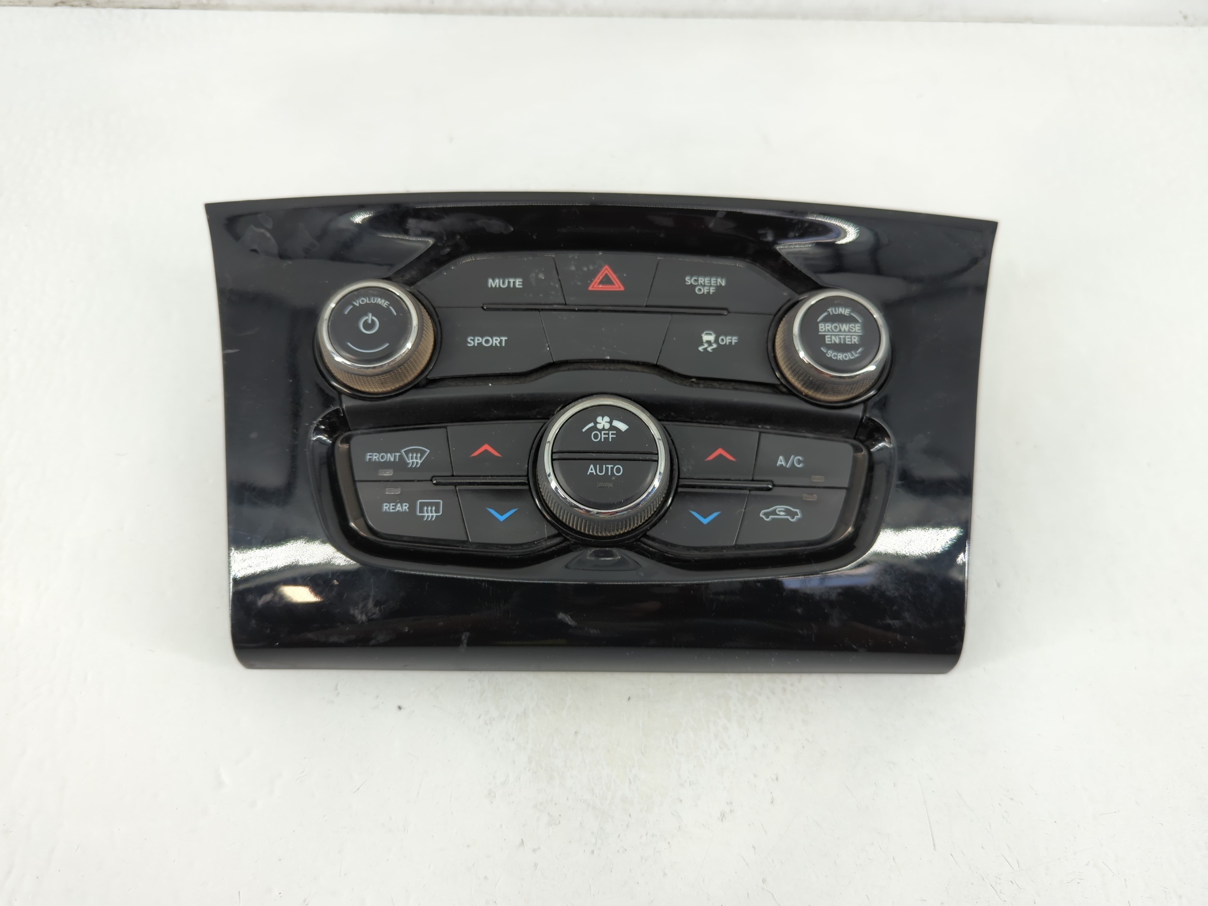 2017-2022 Chrysler 300 Ac Heater Climate Control 20170224|p68293636ac 1108830 - Oemusedautoparts1.com