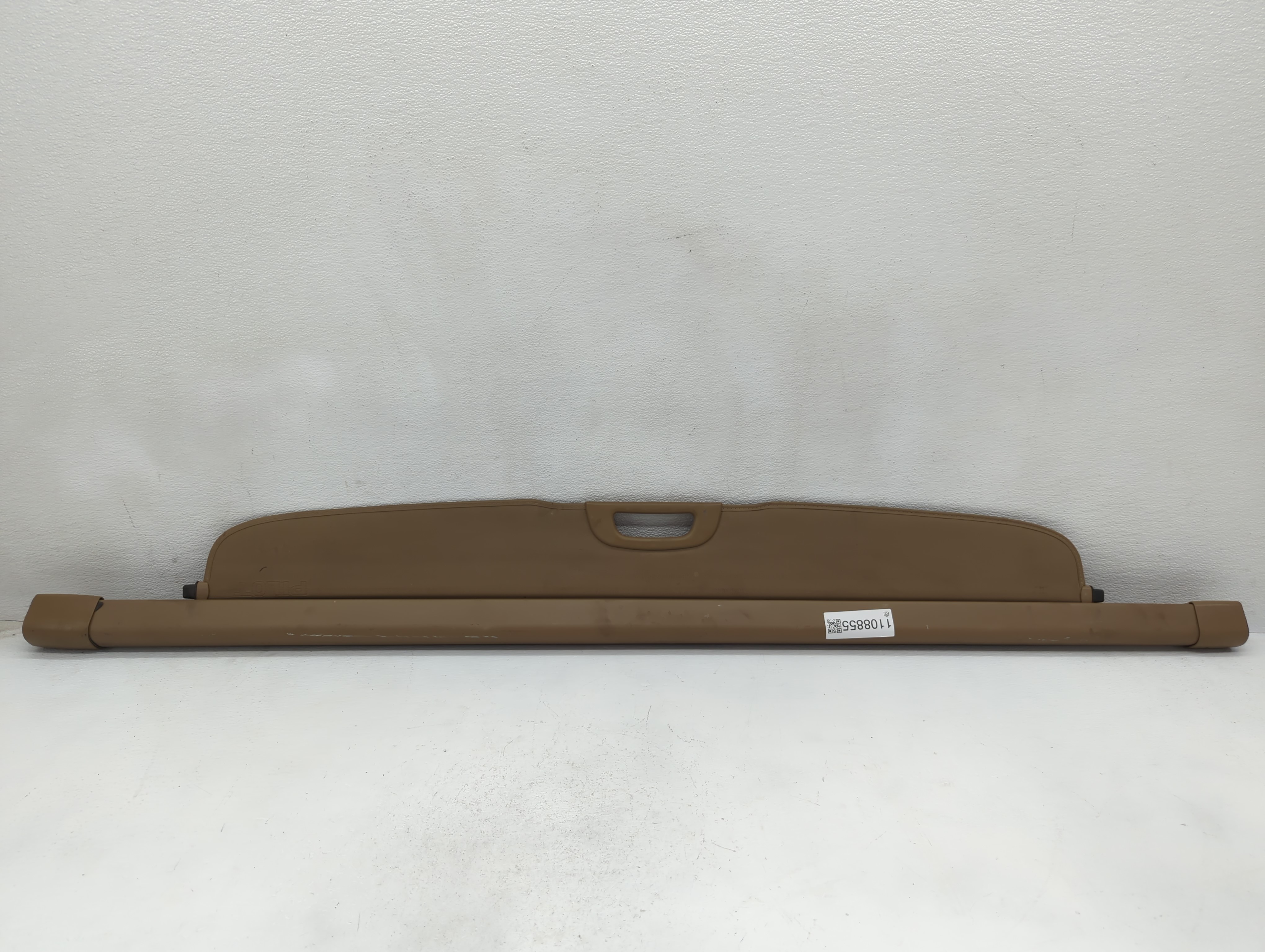 2005 Honda Pilot Rear Cargo Cover Storage Retractable Shade 1108855 - Oemusedautoparts1.com