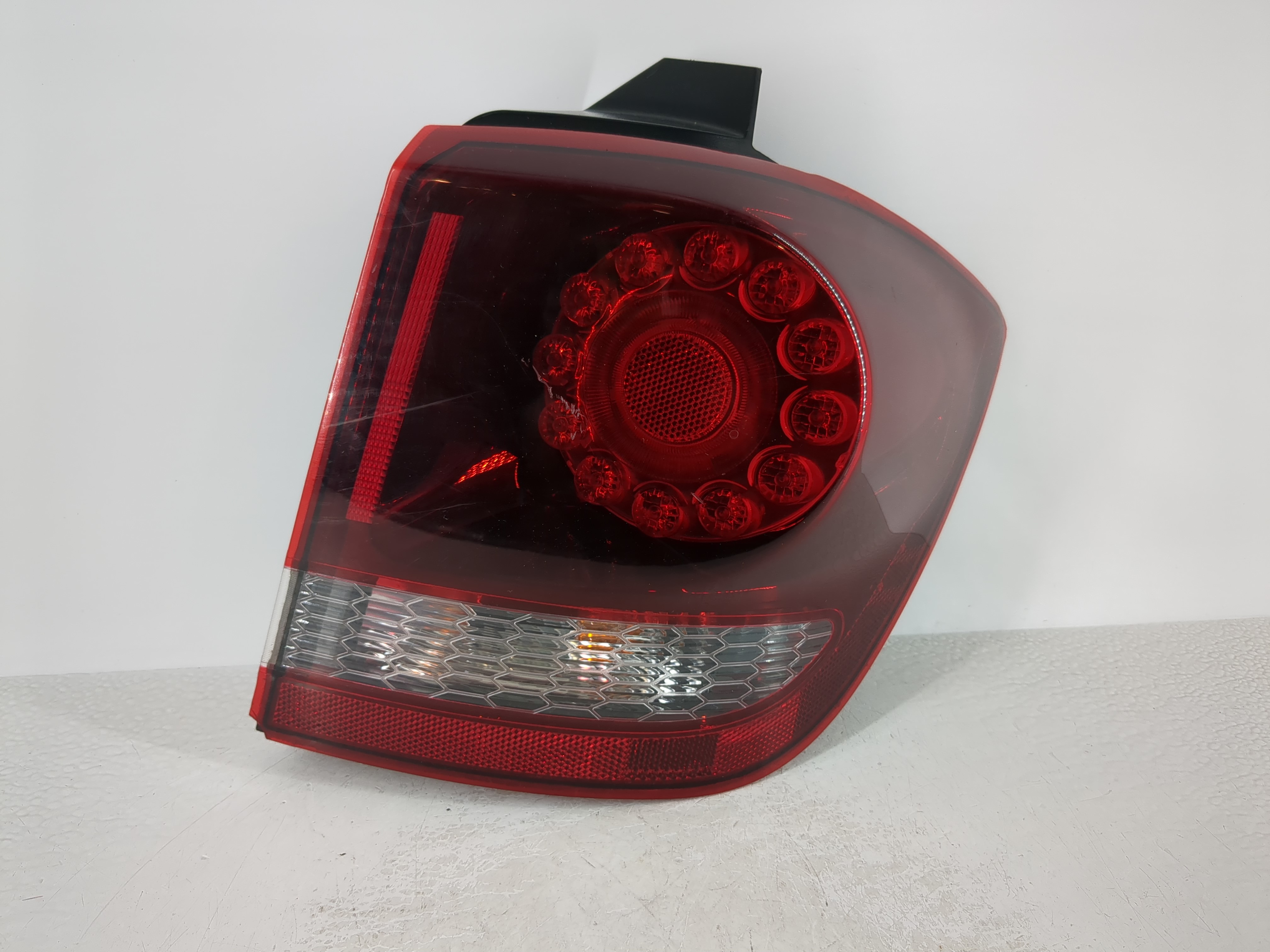 Picture of 2018 Dodge Journey Passenger Right Side Tail Light Taillight Oem 1108892