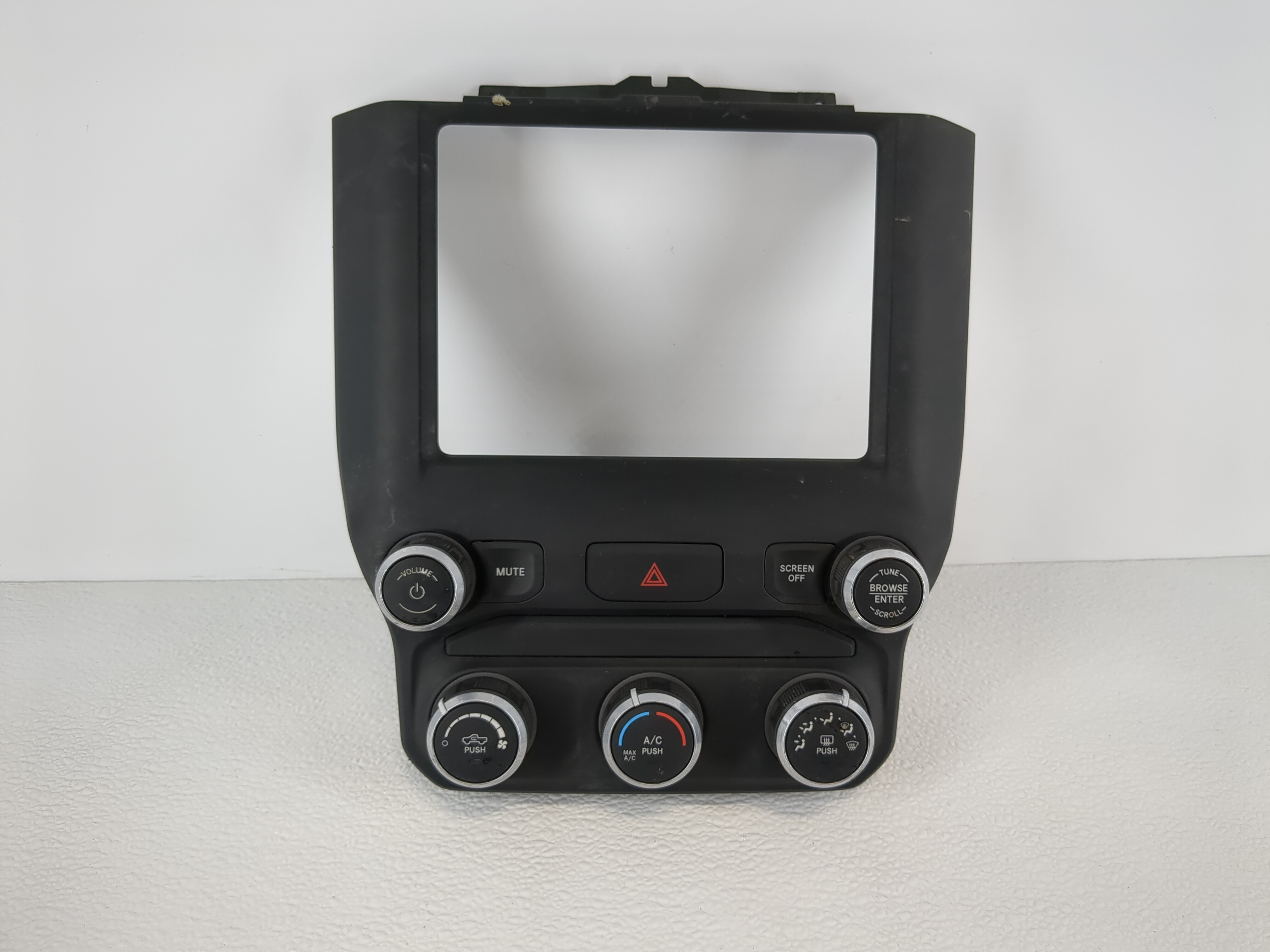 Dodge Ram 1500 Ac Heater Climate Control P68340283ad 1108904 - Oemusedautoparts1.com