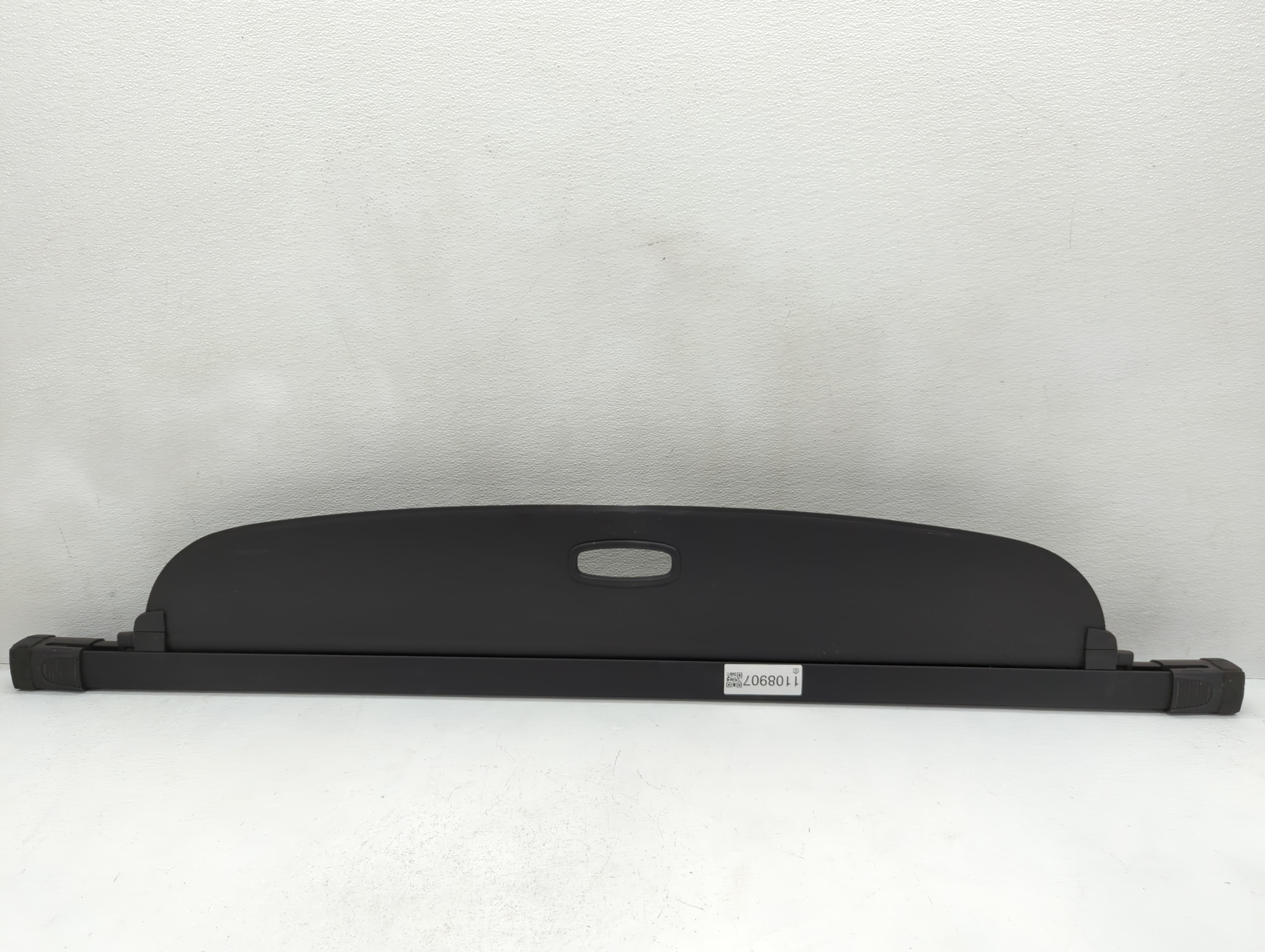 2022 Hyundai Santa Fe Rear Cargo Cover Storage Retractable Shade Black 1108907 - Oemusedautoparts1.com