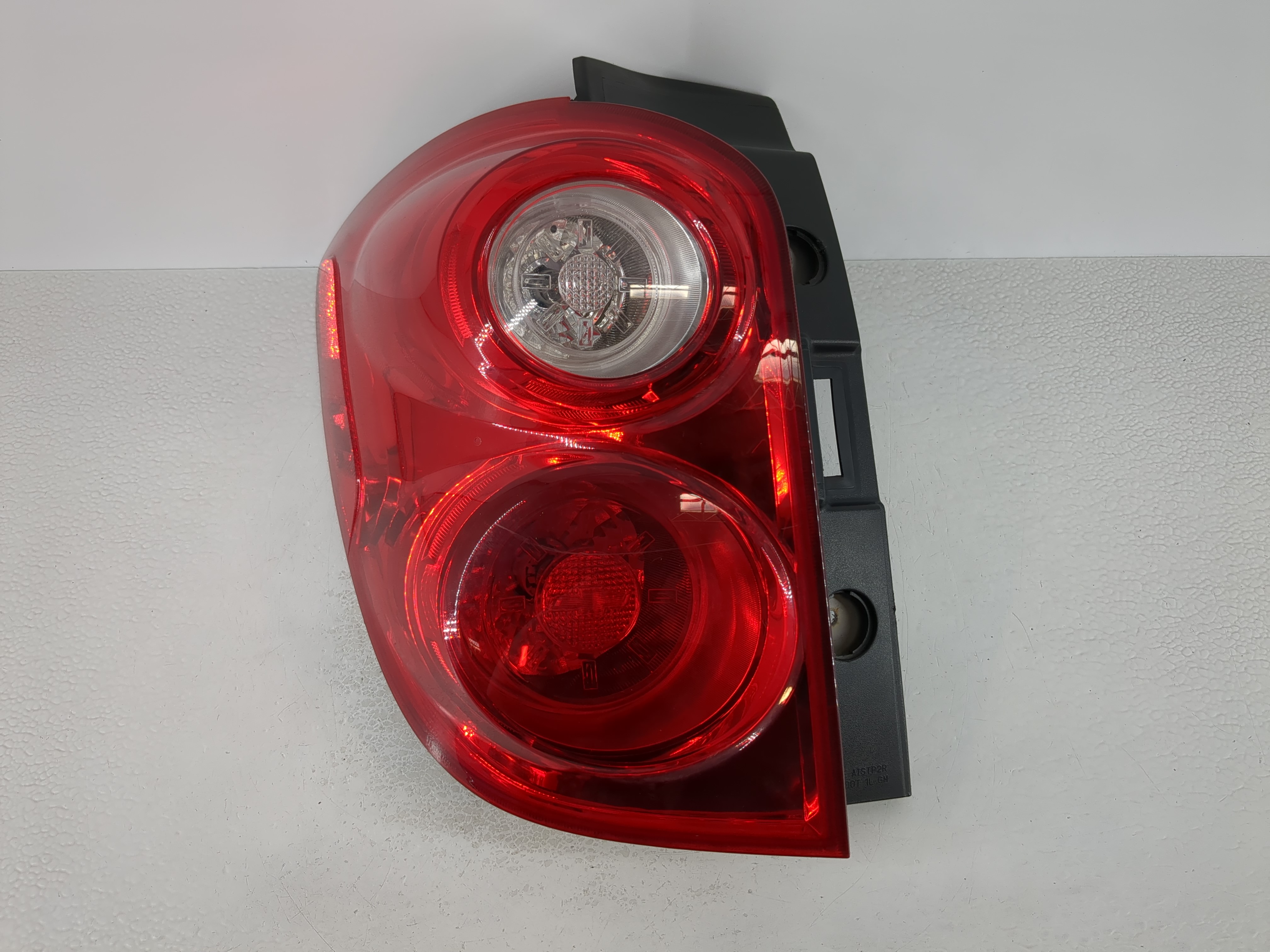 2010-2015 Chevrolet Equinox Driver Left Side Tail Light Taillight Oem 1108942 - Oemusedautoparts1.com