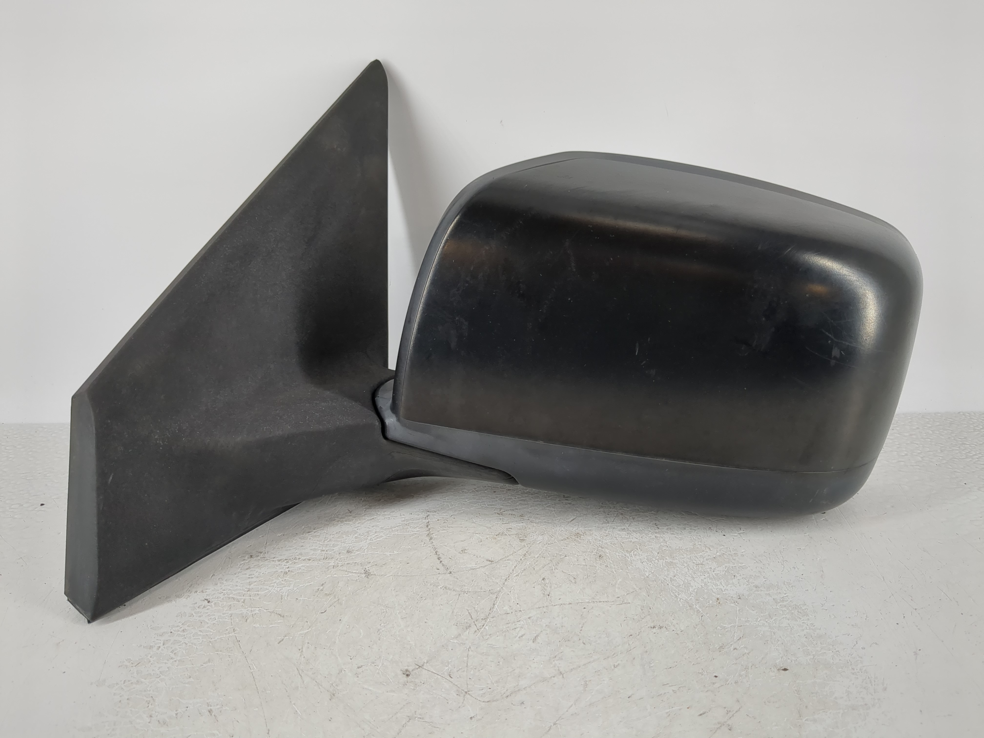 2008-2015 Nissan Rogue Driver Left Side View Power Door Mirror Black 1108949 - Oemusedautoparts1.com