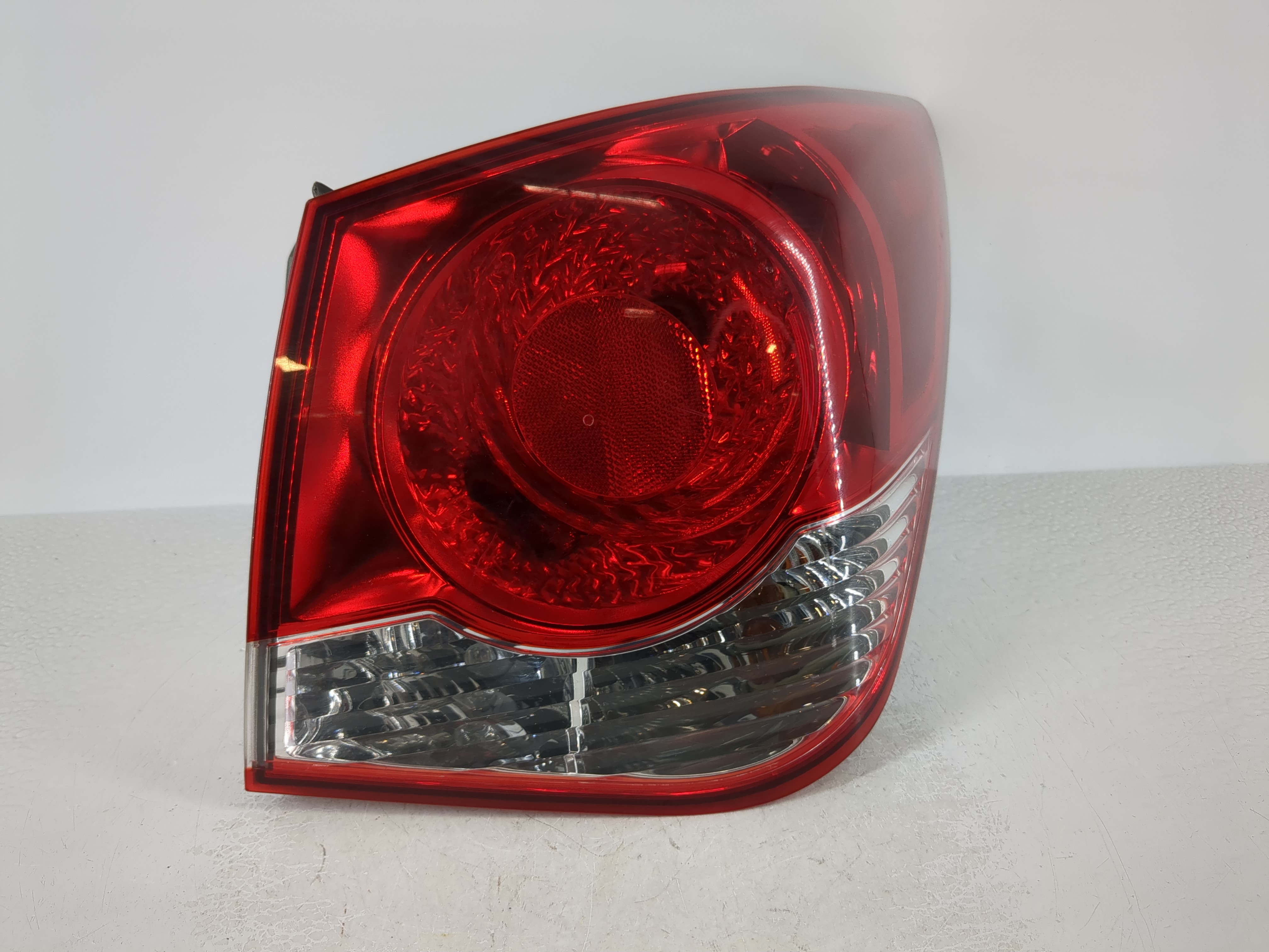 2011-2016 Chevrolet Cruze Passenger Right Side Tail Light Taillight Oem 1109018 - Oemusedautoparts1.com