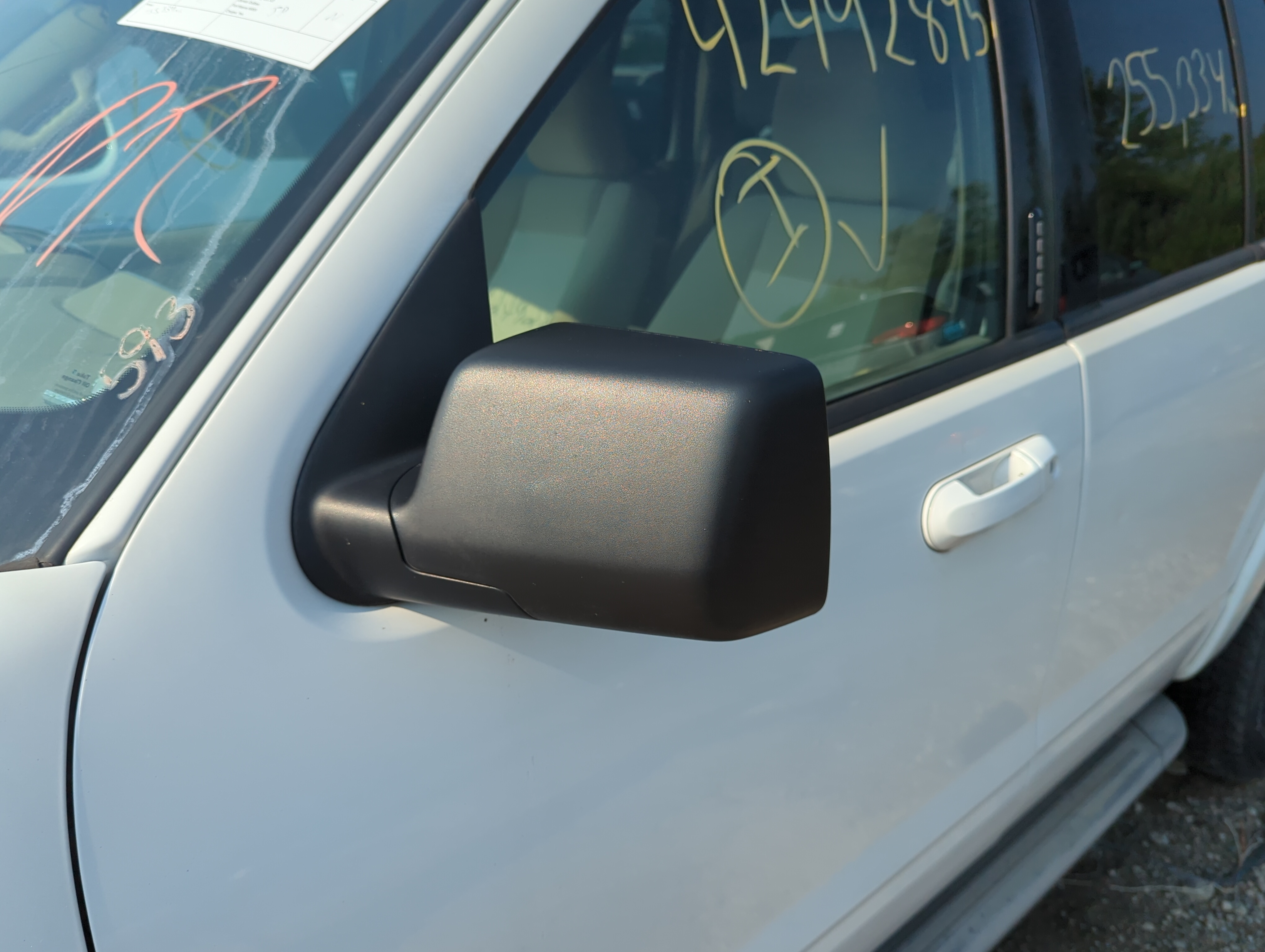 Picture of 2006-2010 Ford Explorer Driver Left Side View Power Door Mirror Black 1109378