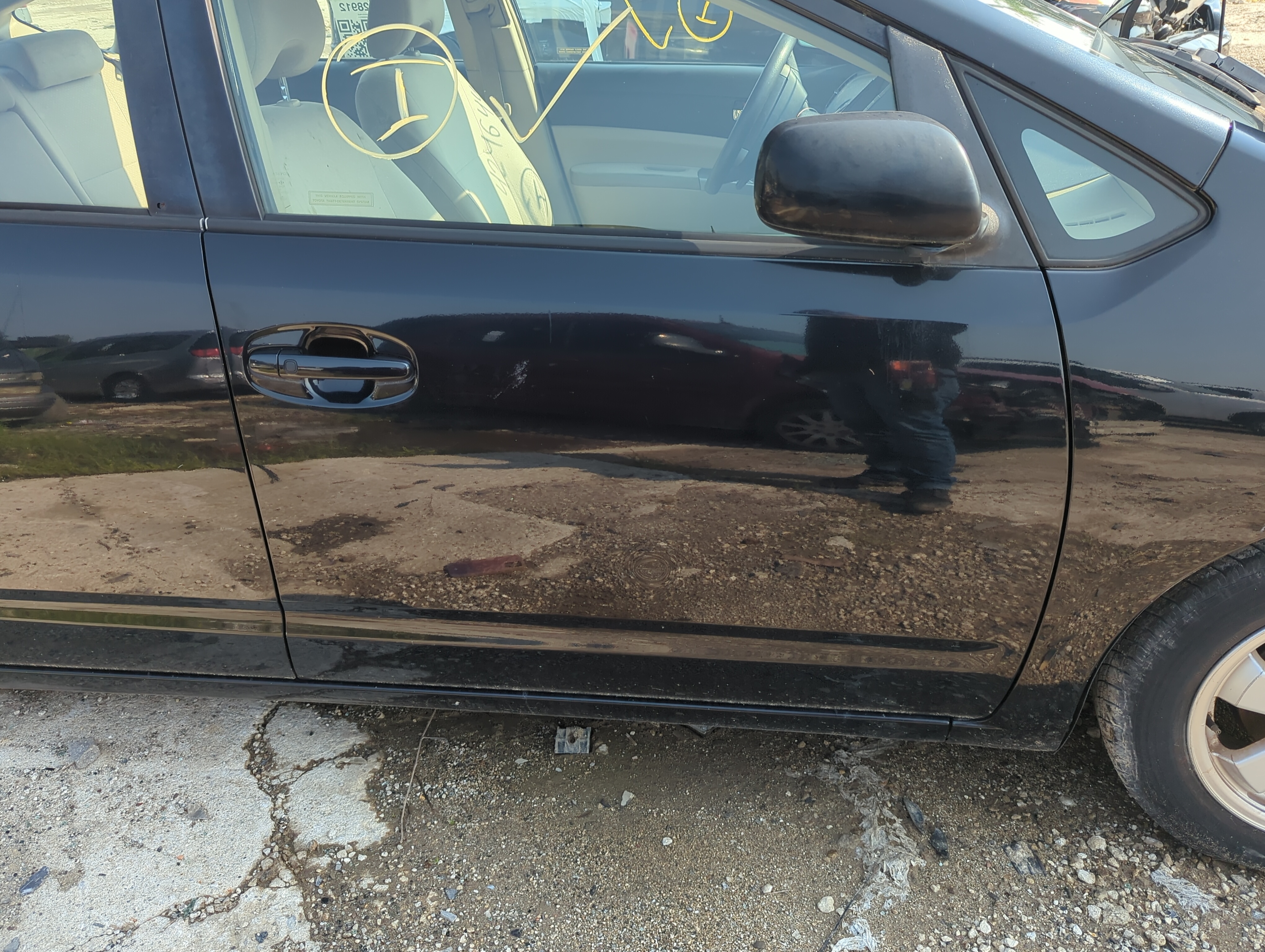Picture of 2004-2009 Toyota Prius Passenger Front Door Oem 1109807