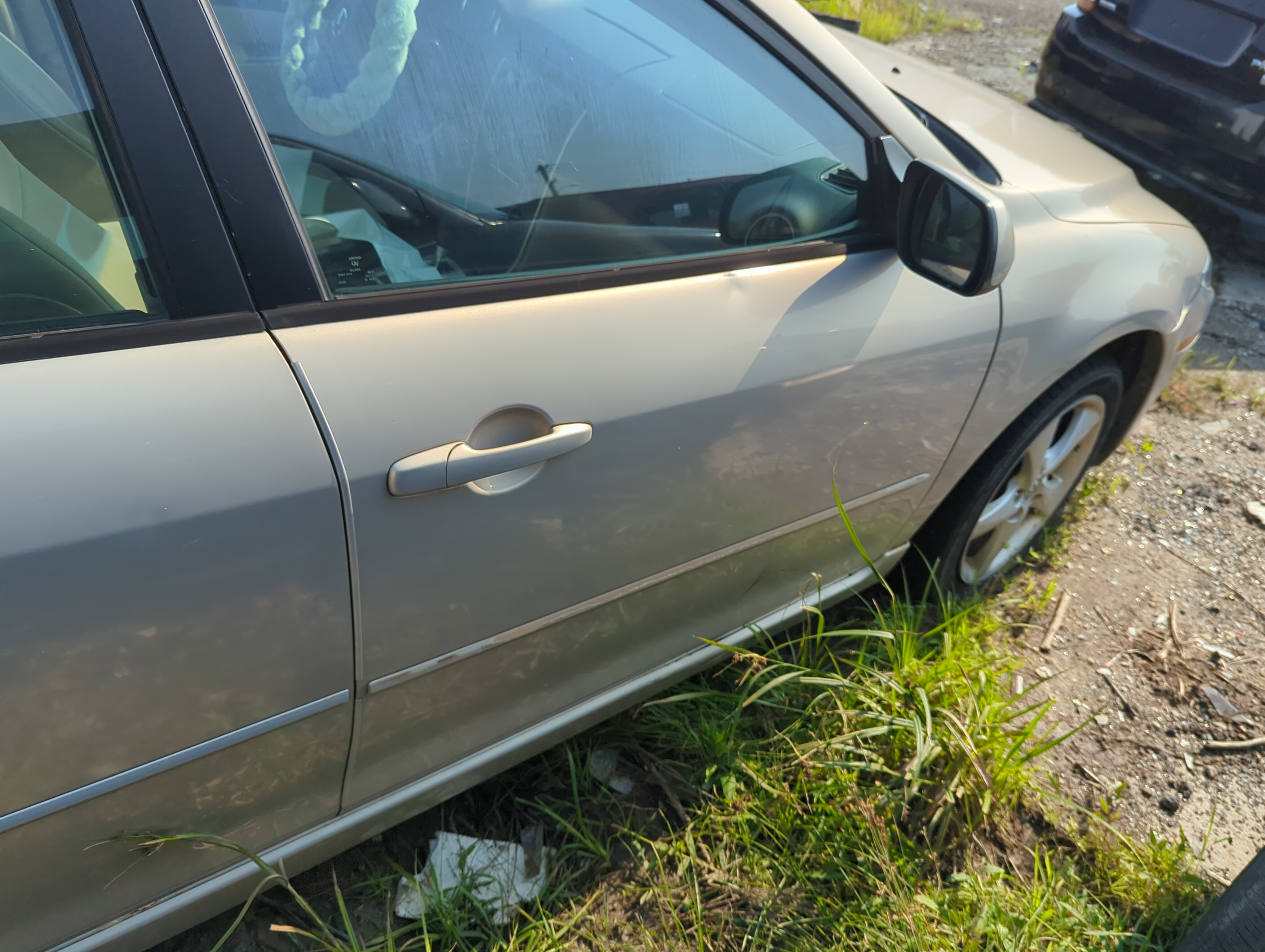 2003-2008 Mazda 6 Passenger Front Door Oem 1109938 - Oemusedautoparts1.com