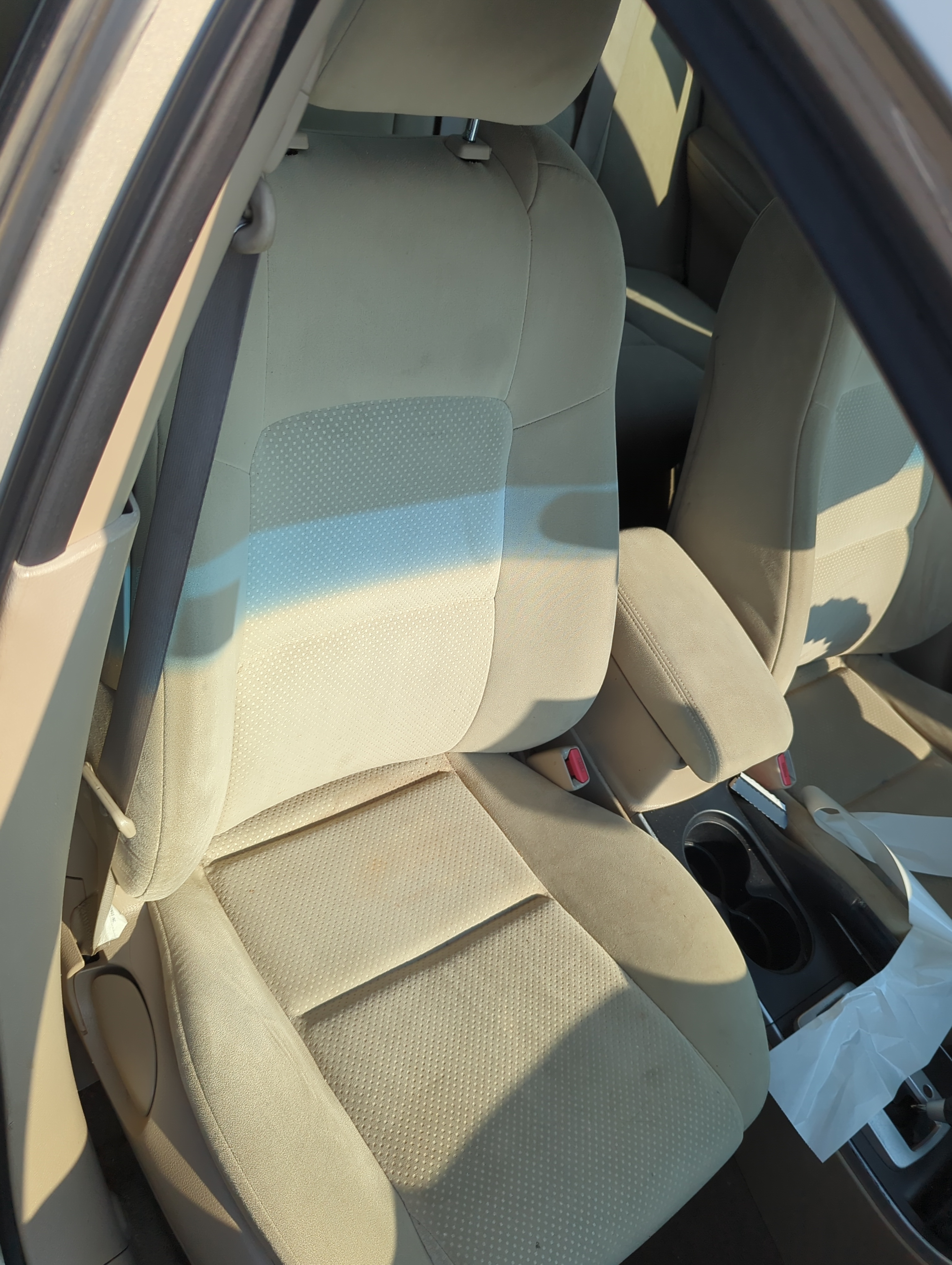 Picture of 2006-2008 Mazda 6 Passenger Front Seat Oem 1110037