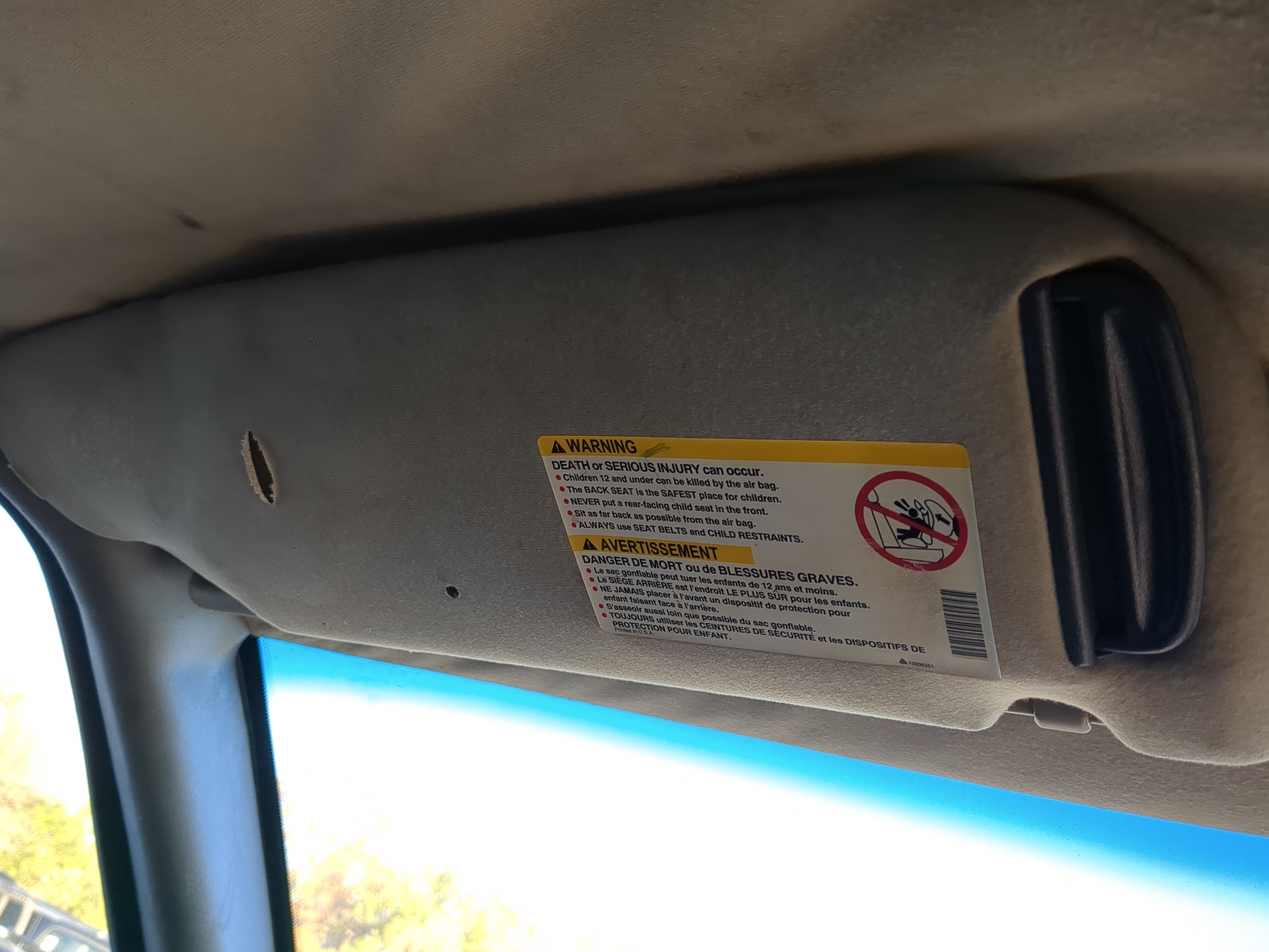 2000-2005 Chevrolet Astro Driver Sun Visor Mirror Left Sunvisor 1110140 - Oemusedautoparts1.com