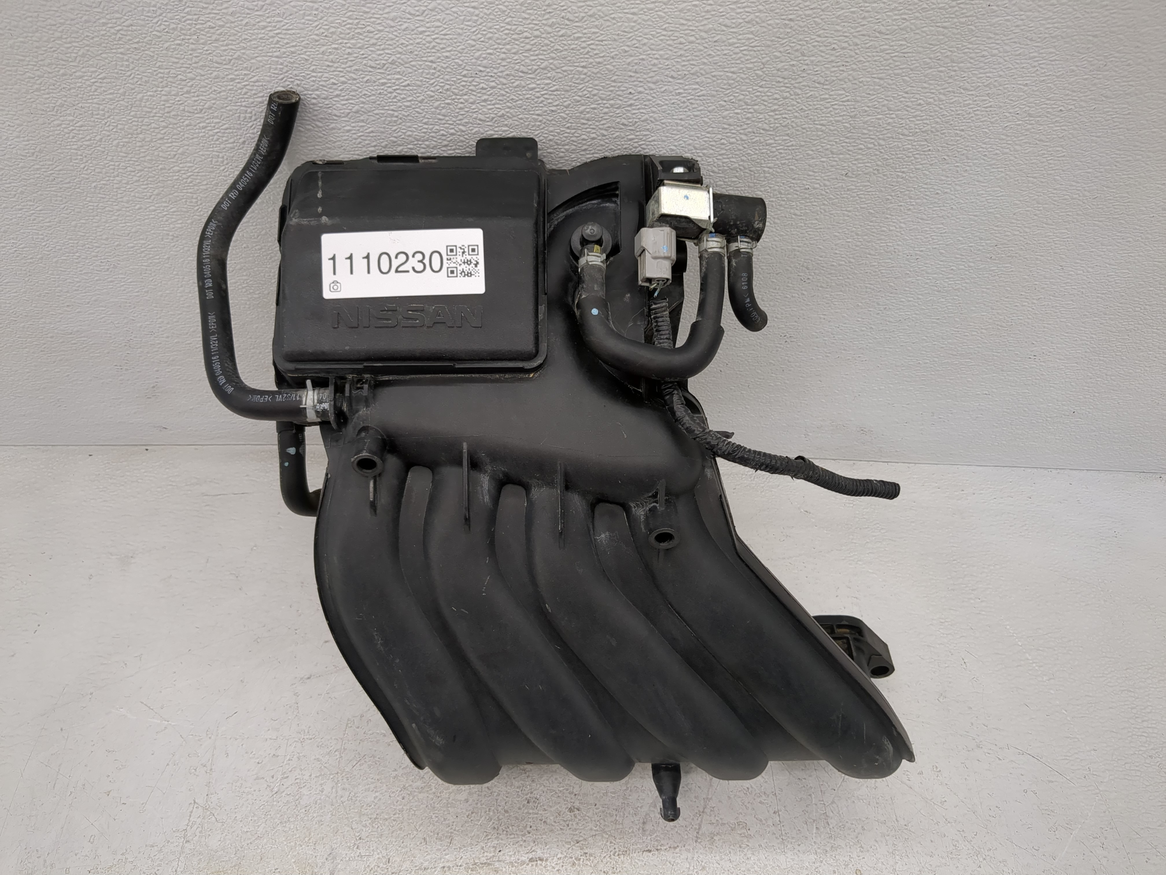 2016-2017 Nissan Versa Air Intake Manifold 1110230 - Oemusedautoparts1.com