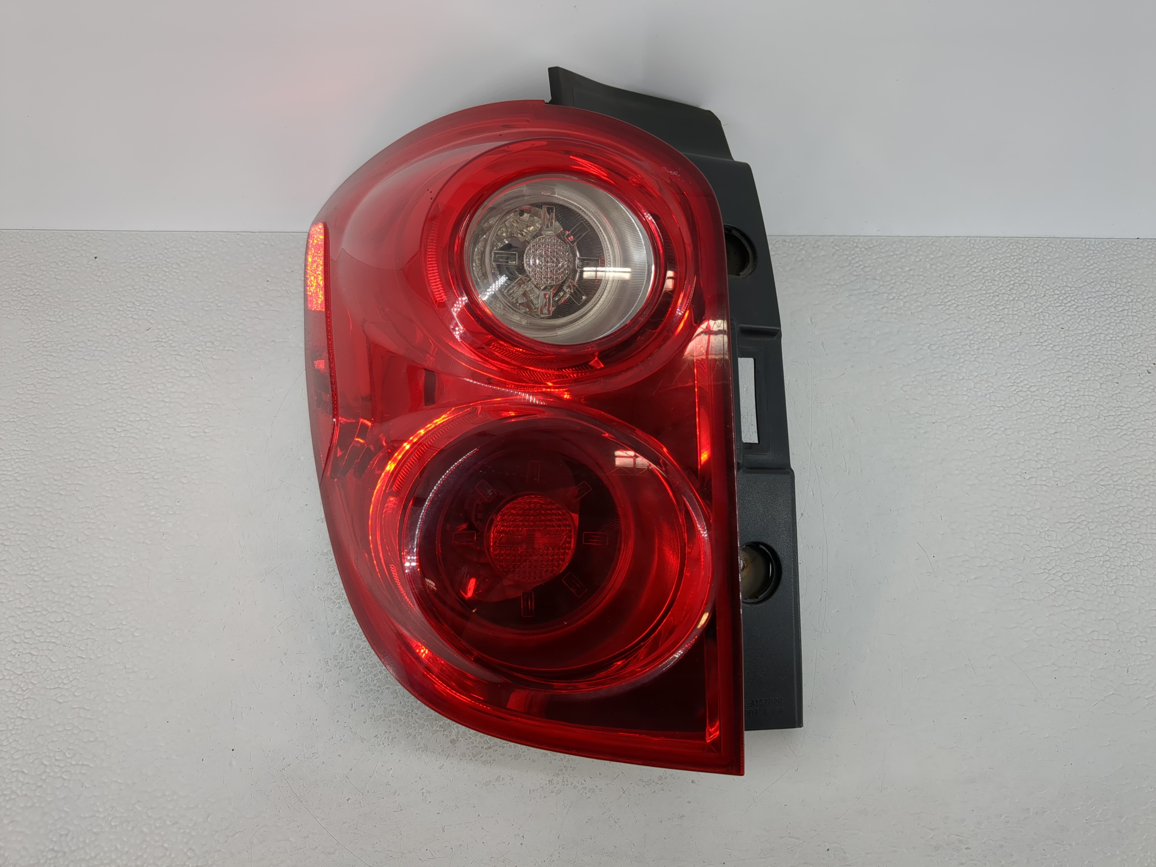 2010-2015 Chevrolet Equinox Driver Left Side Tail Light Taillight Oem 1110244 - Oemusedautoparts1.com