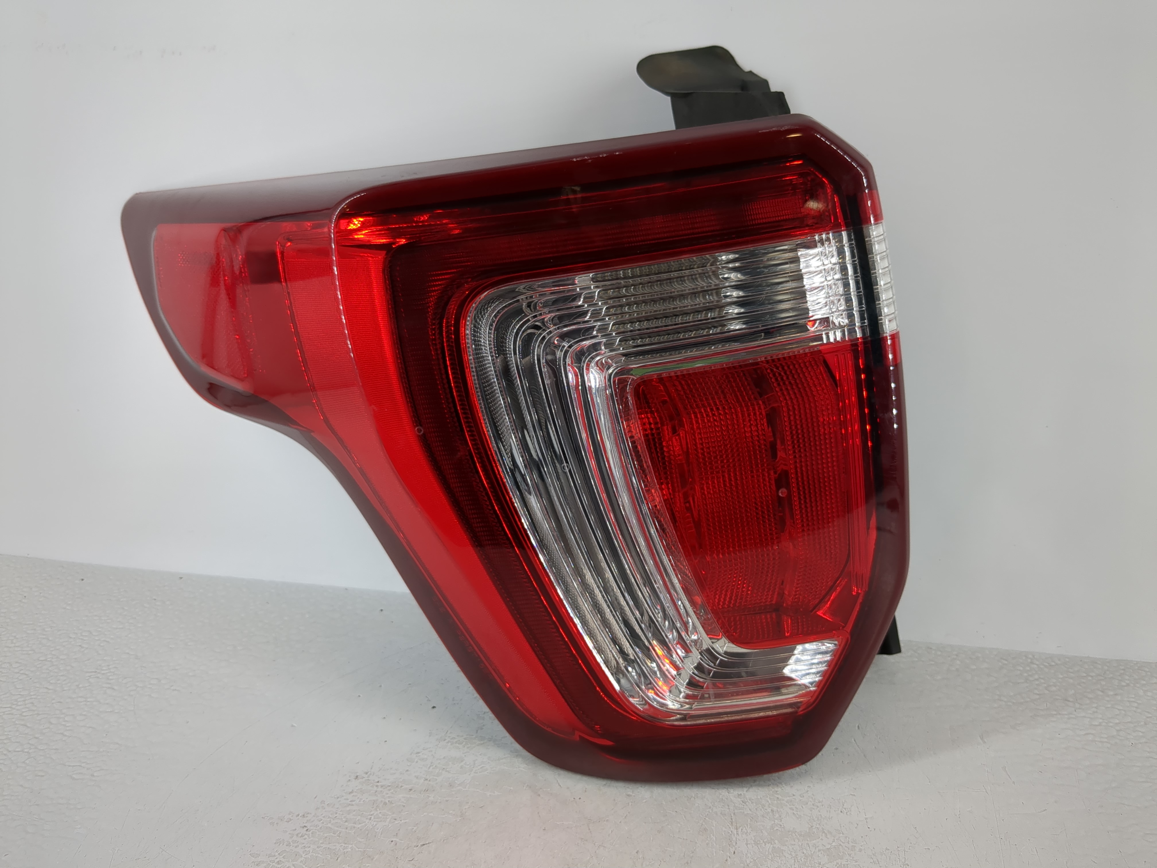 2016 Ford Explorer Driver Left Side Tail Light Taillight Oem 1110280 - Oemusedautoparts1.com