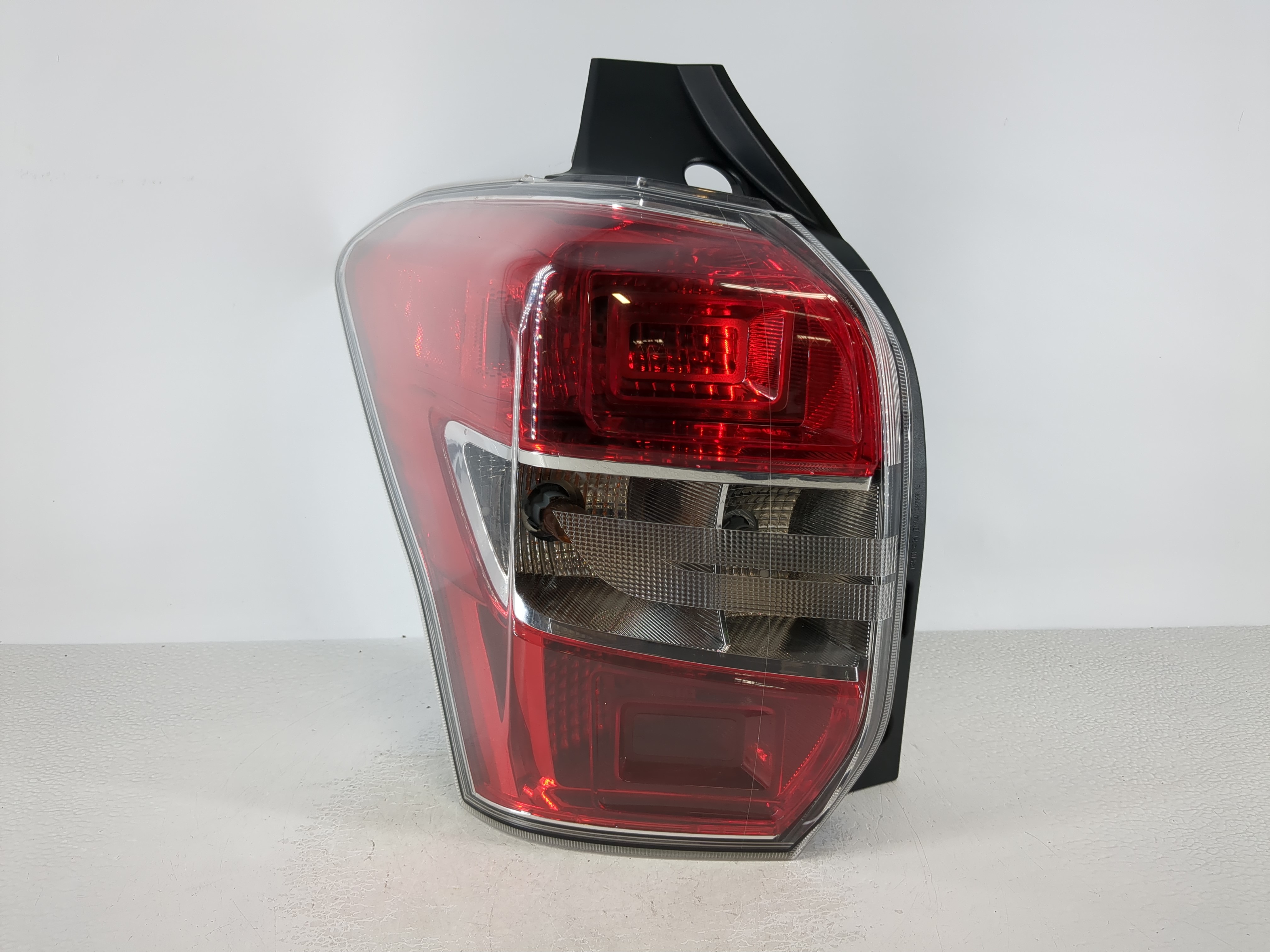 2016 Subaru Forester Driver Left Side Tail Light Taillight Oem 1110281 - Oemusedautoparts1.com