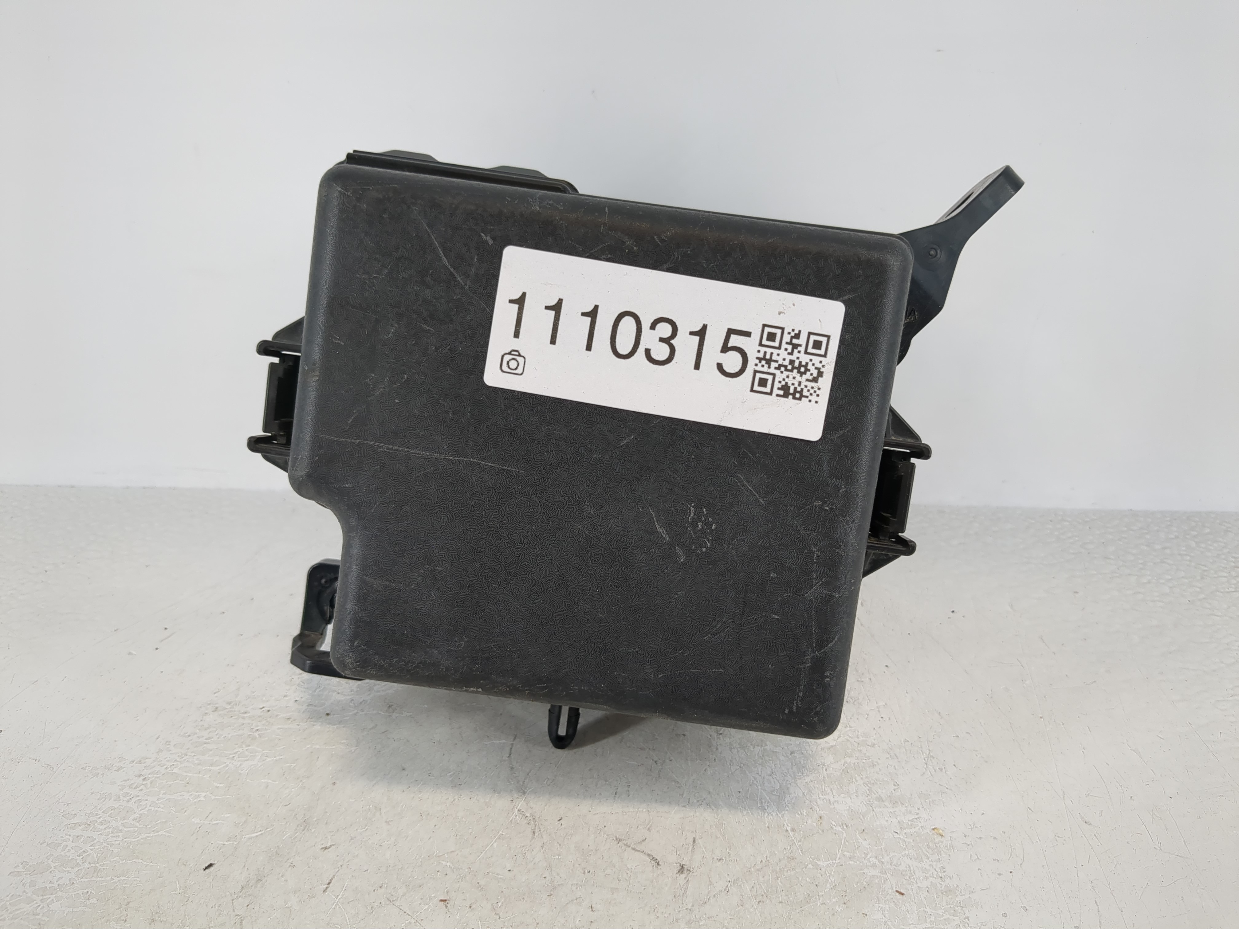 2015-2015 Kia Soul Fusebox Fuse Box Relay Module 91415b2160 1110315 - Oemusedautoparts1.com