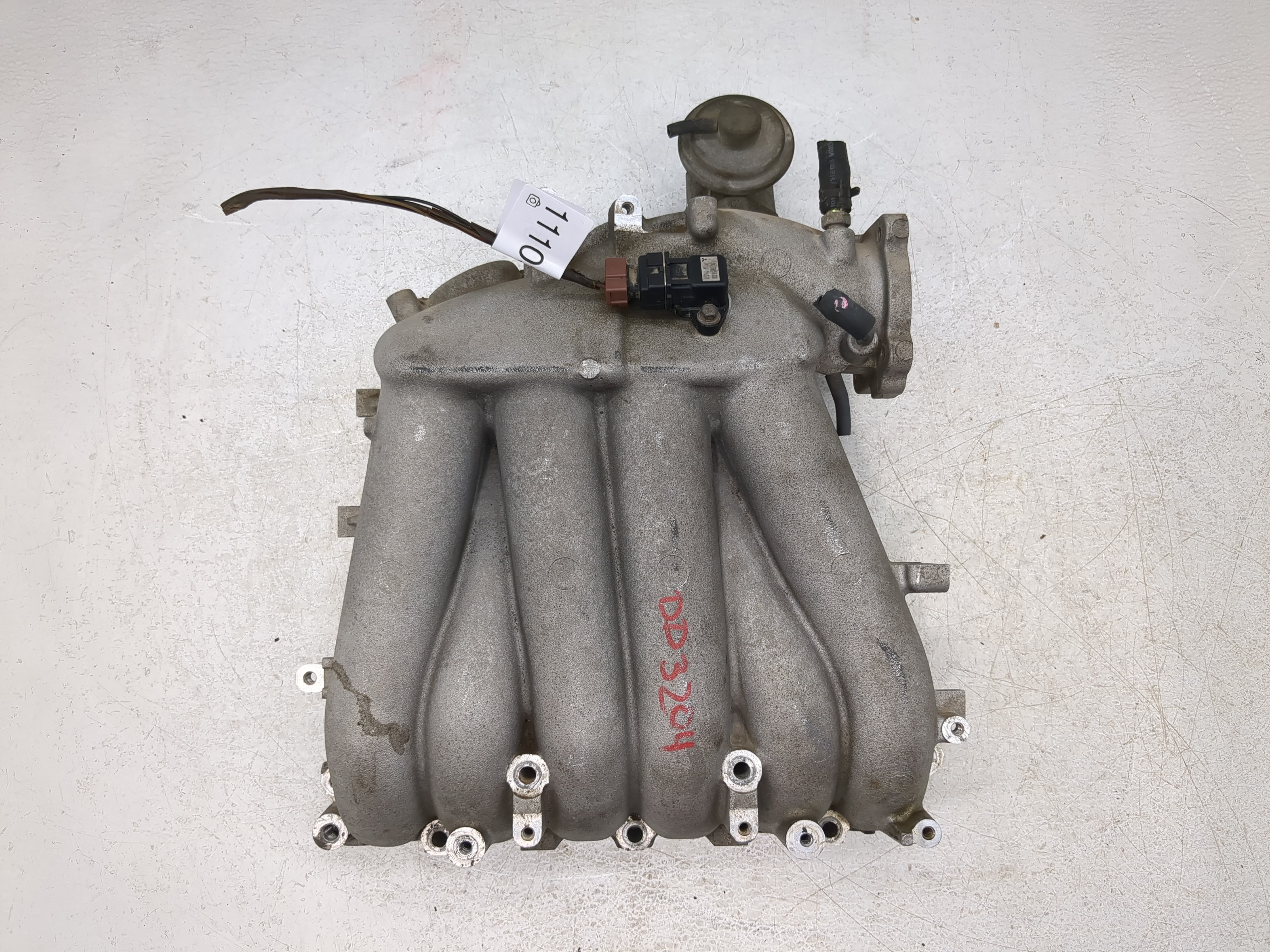 2000-2001 Mitsubishi Eclipse Air Intake Manifold 1110316 - Oemusedautoparts1.com