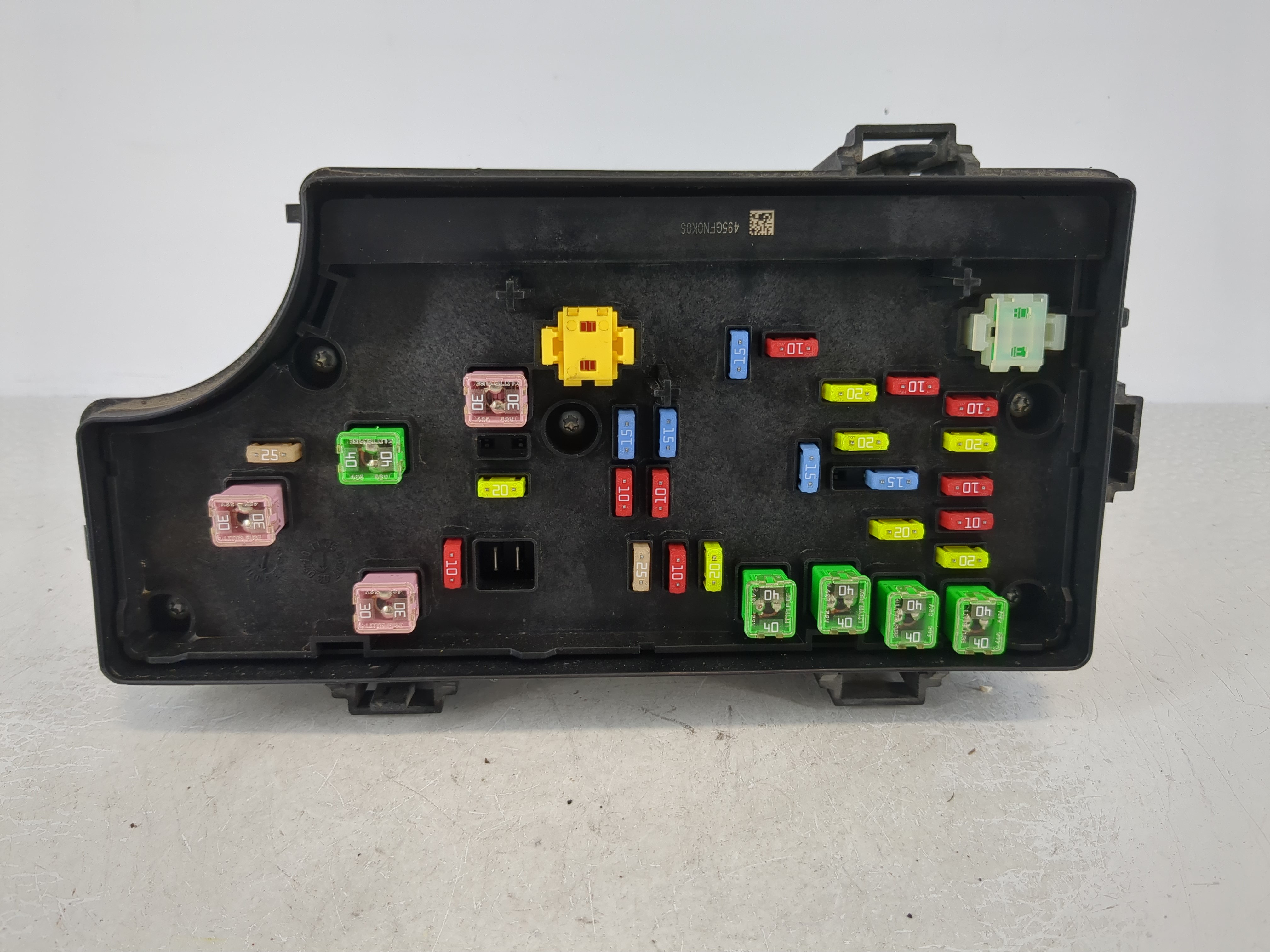 2010-2010 Chrysler Sebring Fusebox Fuse Box Relay Module Tipm 1110361 - Oemusedautoparts1.com
