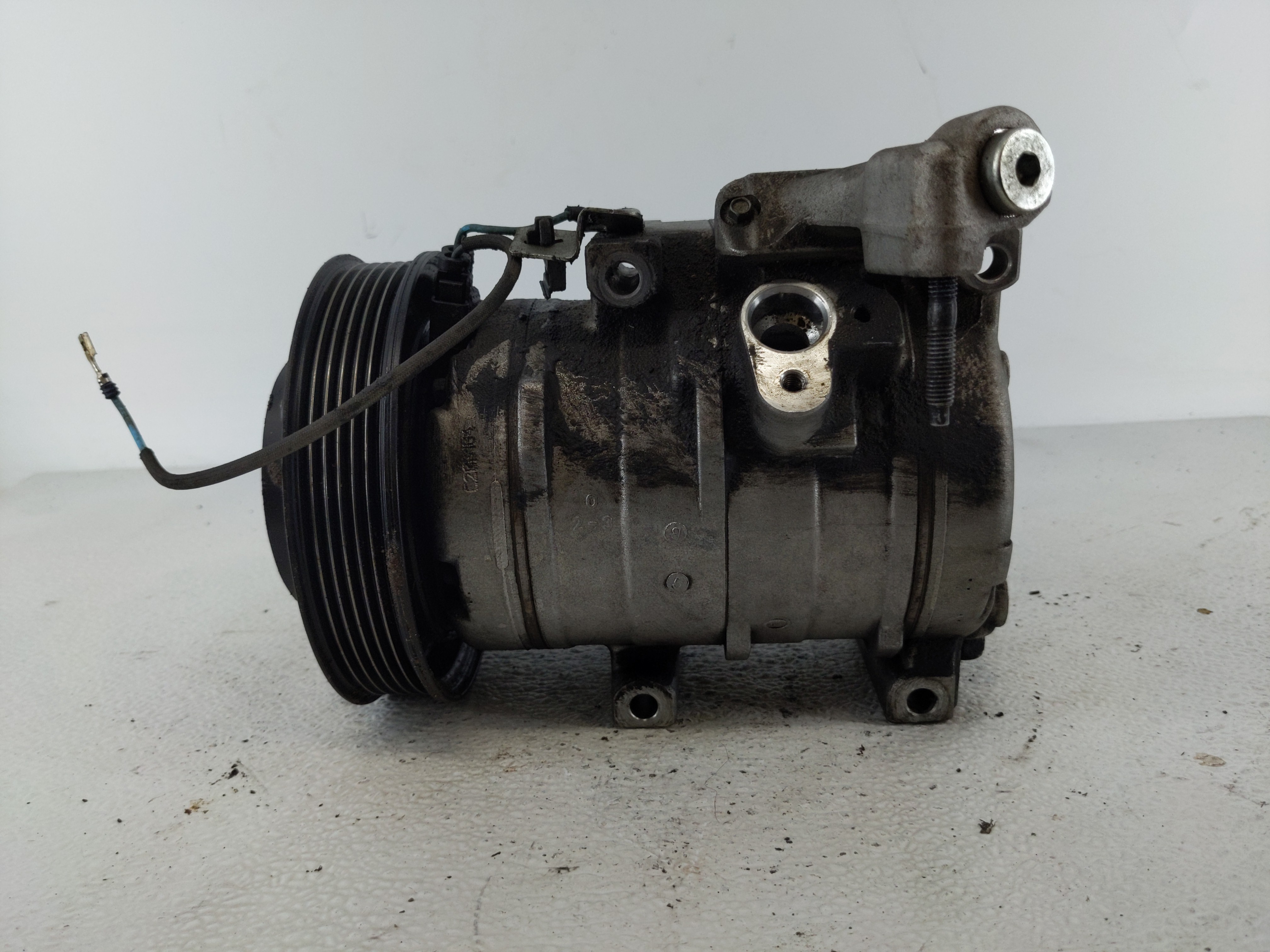 Picture of 2008-2008 Acura Tl Air Conditioning A/c Ac Compressor Oem 1110386