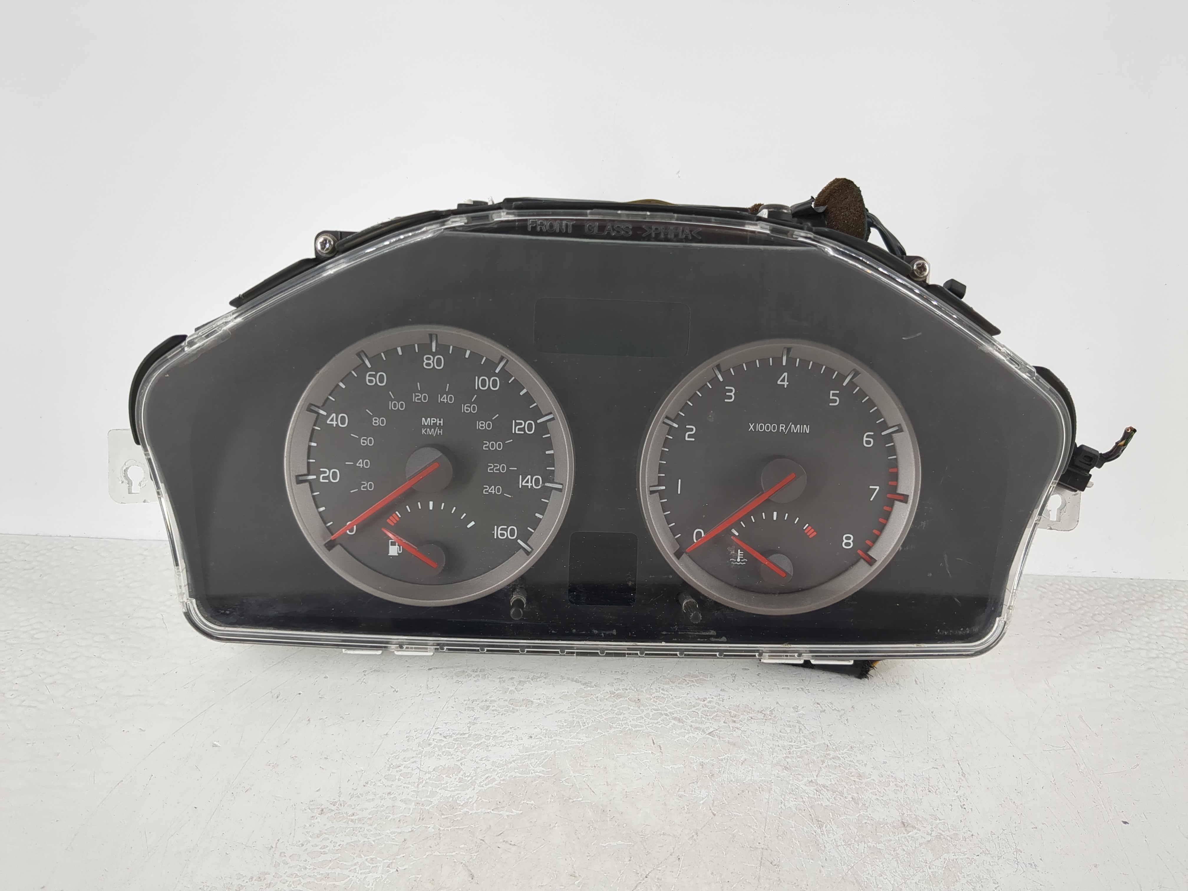 2004-2007 Volvo S40 Speedometer Instrument Cluster Gauges 30710072 1110393 - Oemusedautoparts1.com