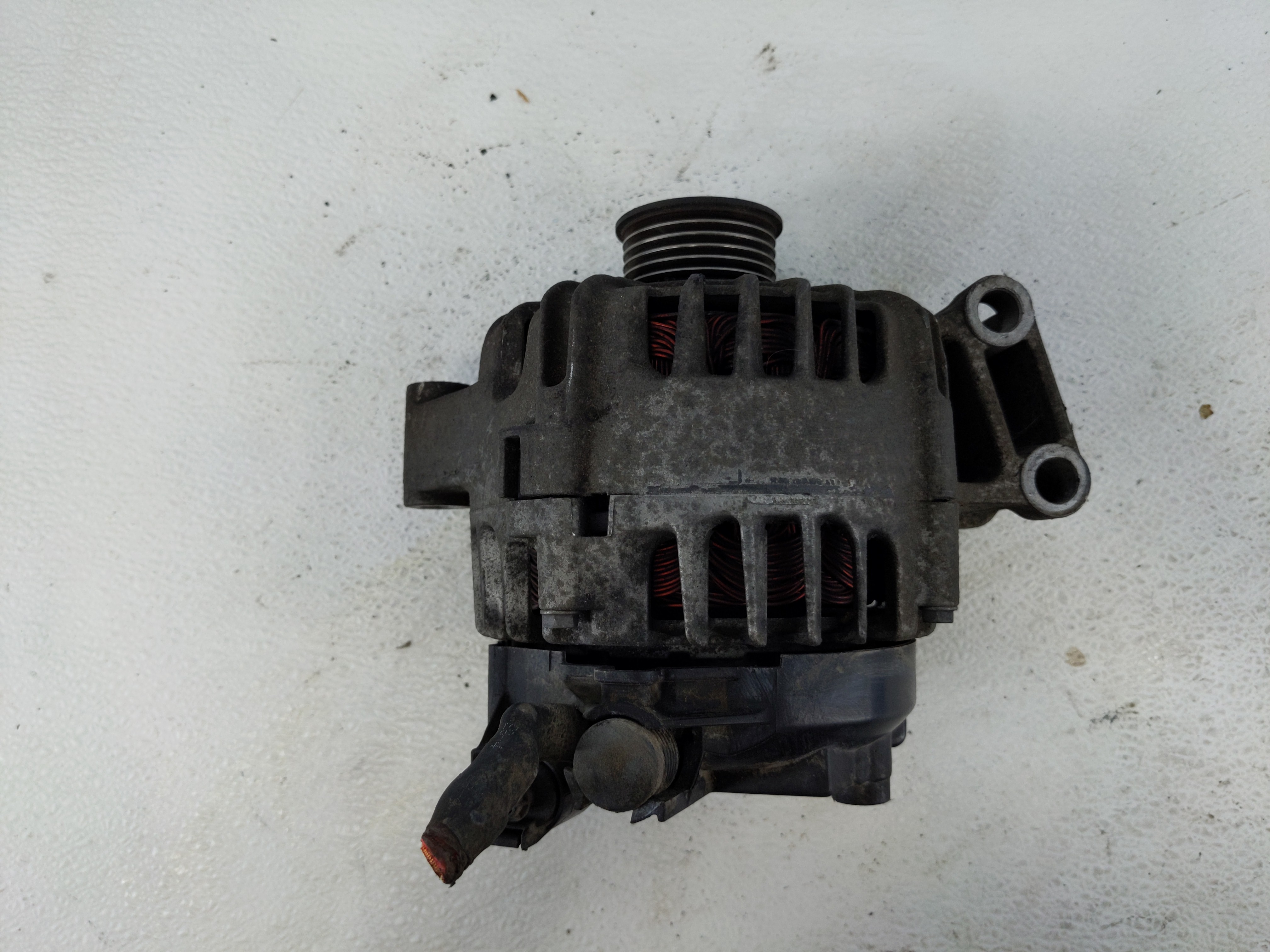 2011-2019 Ford Fiesta Alternator Generator Charging Assembly Engine Oem 1110401 - Oemusedautoparts1.com