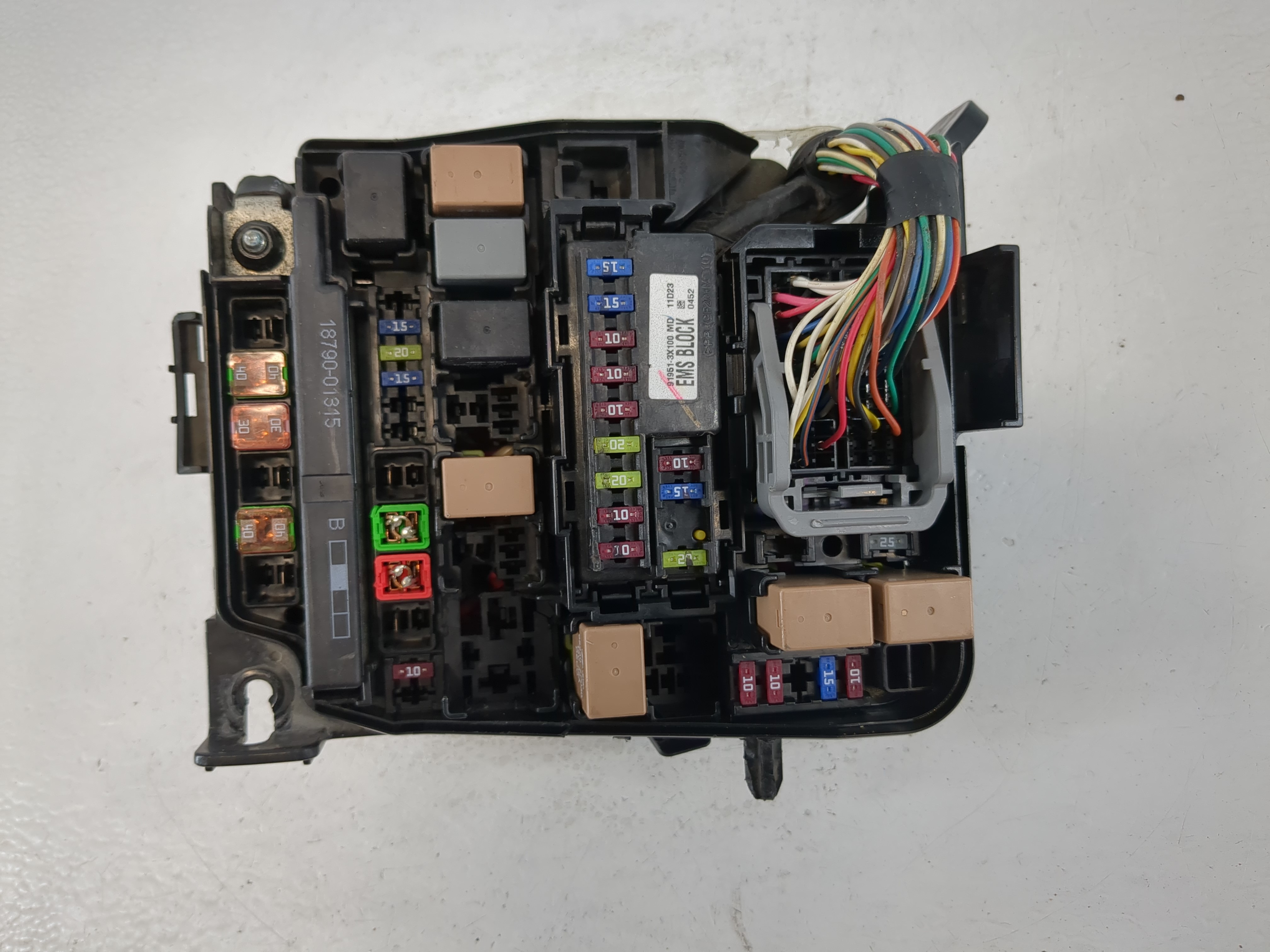2011-2013 Hyundai Elantra Fusebox Fuse Box Relay Module 91951-3x100 1110410 - Oemusedautoparts1.com