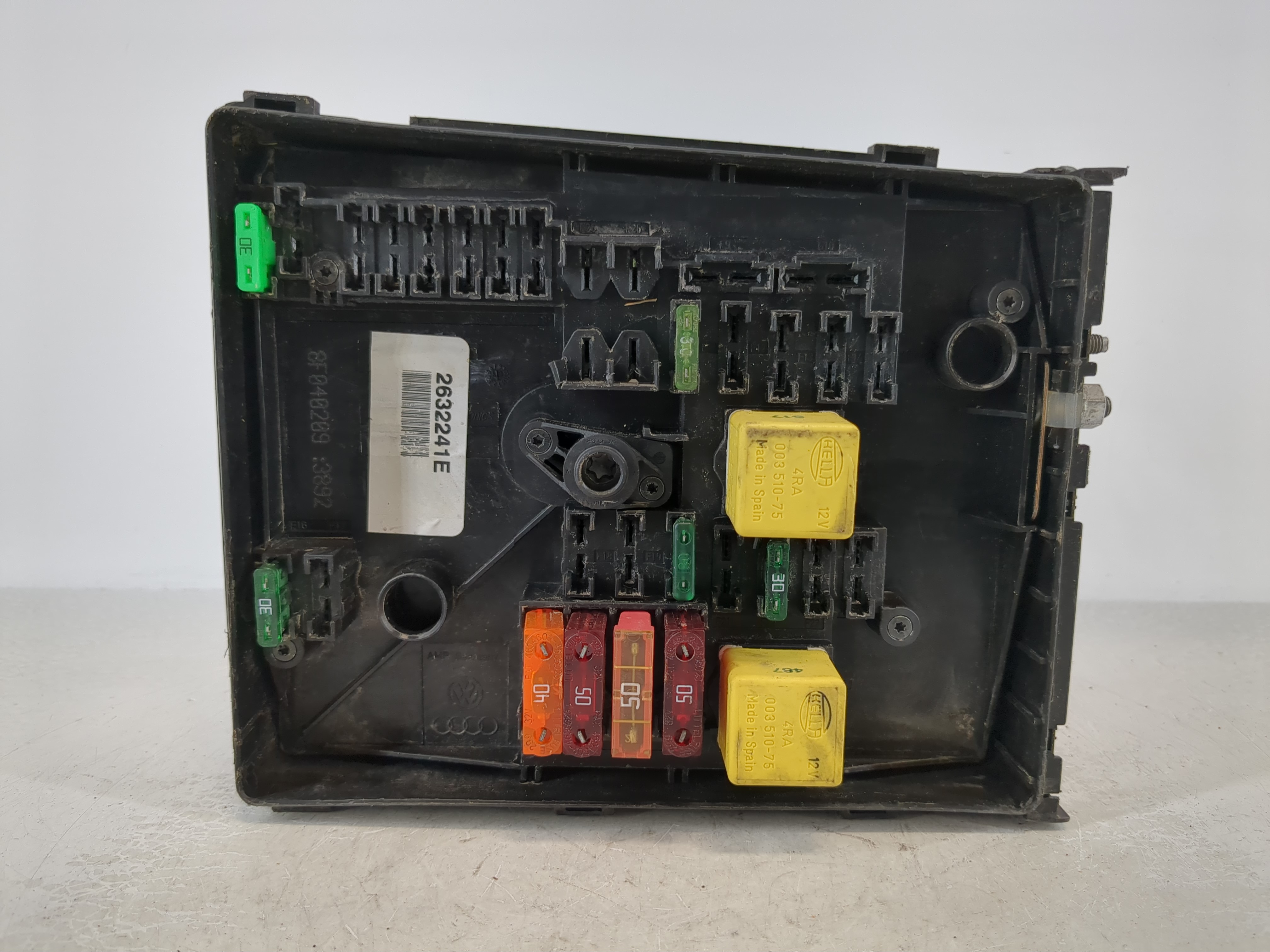 2002-2004 Volkswagen Jetta Fusebox Fuse Box Relay Module 1110411 - Oemusedautoparts1.com