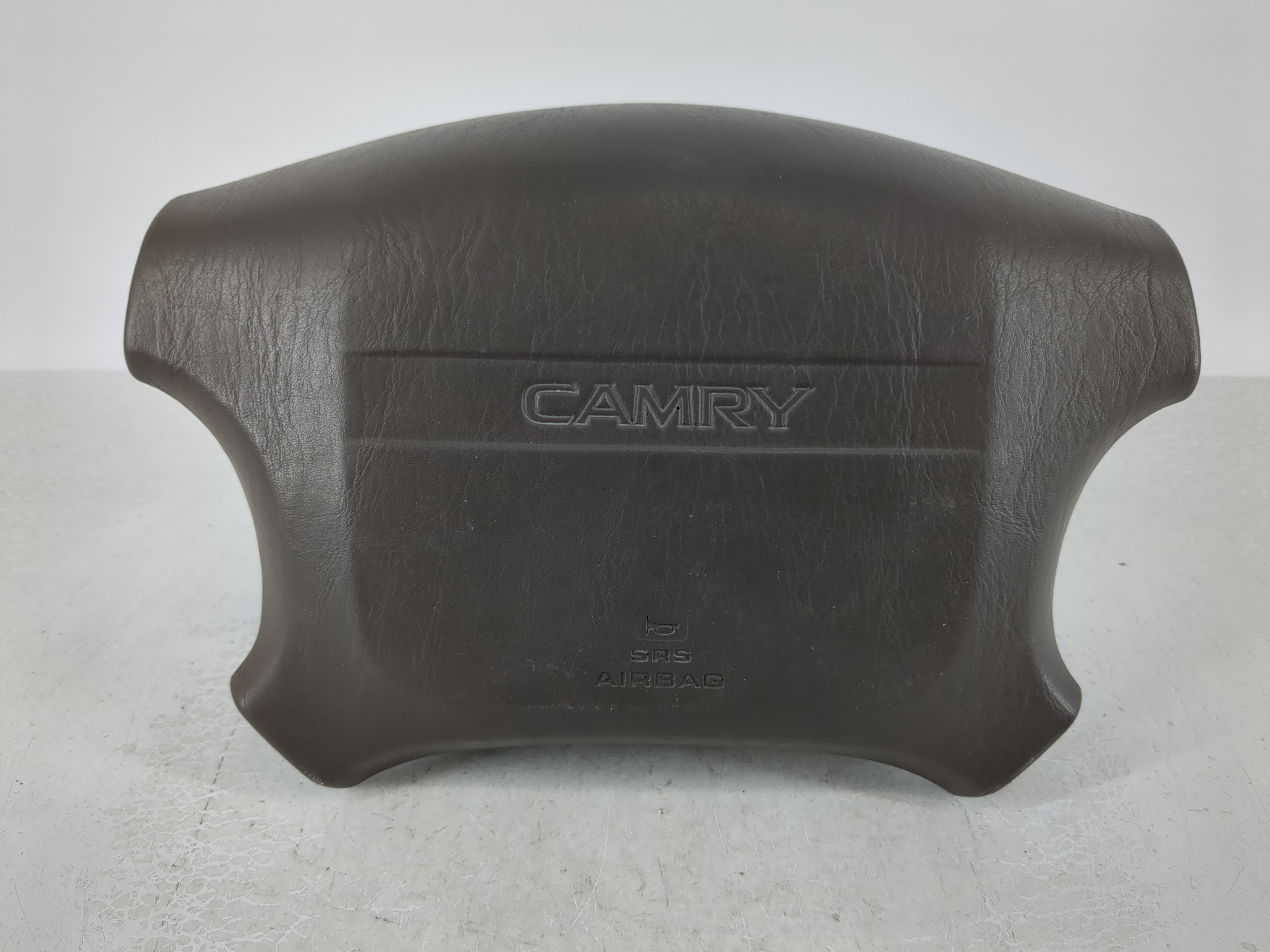 1998-1999 Toyota Camry Air Bag Driver Left Steering Wheel Mounted 1110450 - Oemusedautoparts1.com