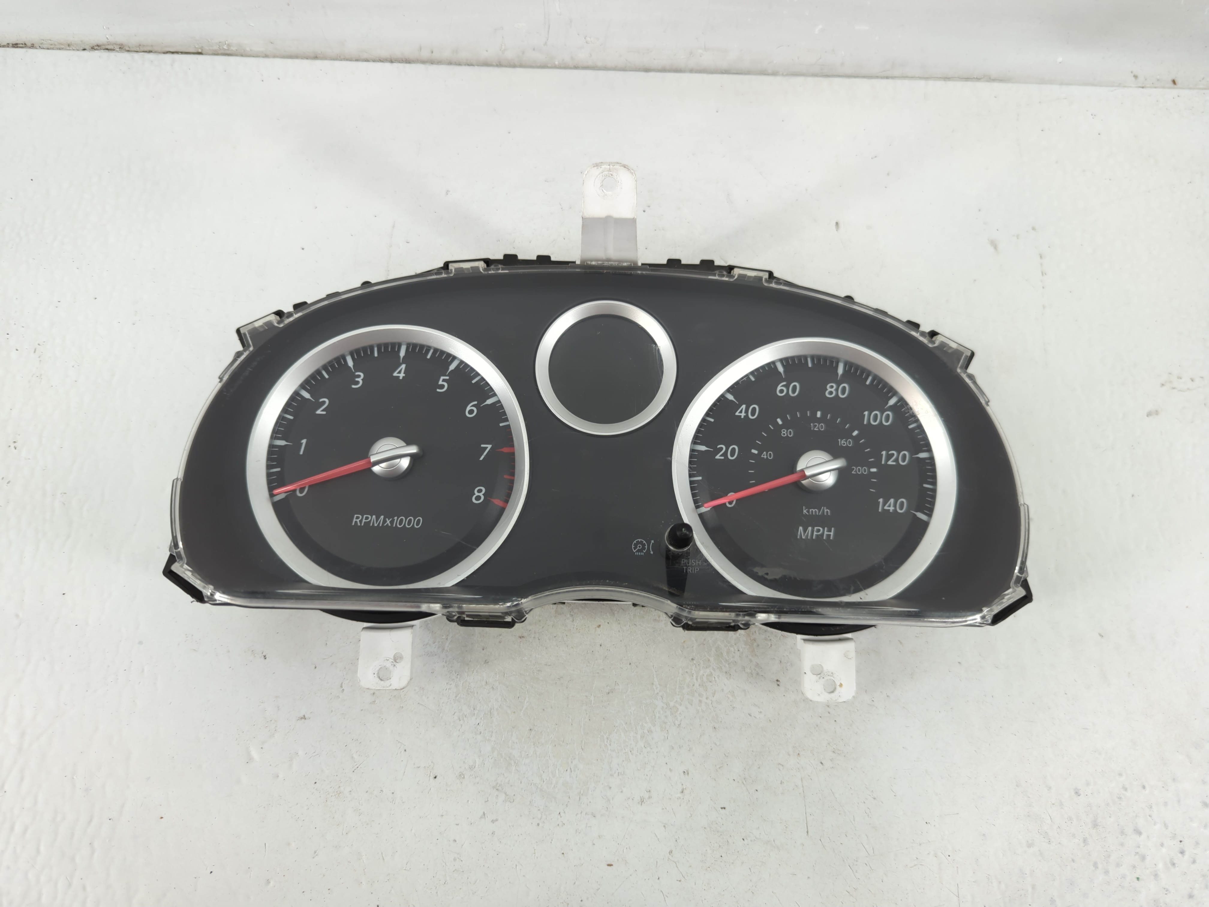 2010-2010 Nissan Sentra Speedometer Instrument Cluster Gauges 24810zt70e 1110506 - Oemusedautoparts1.com