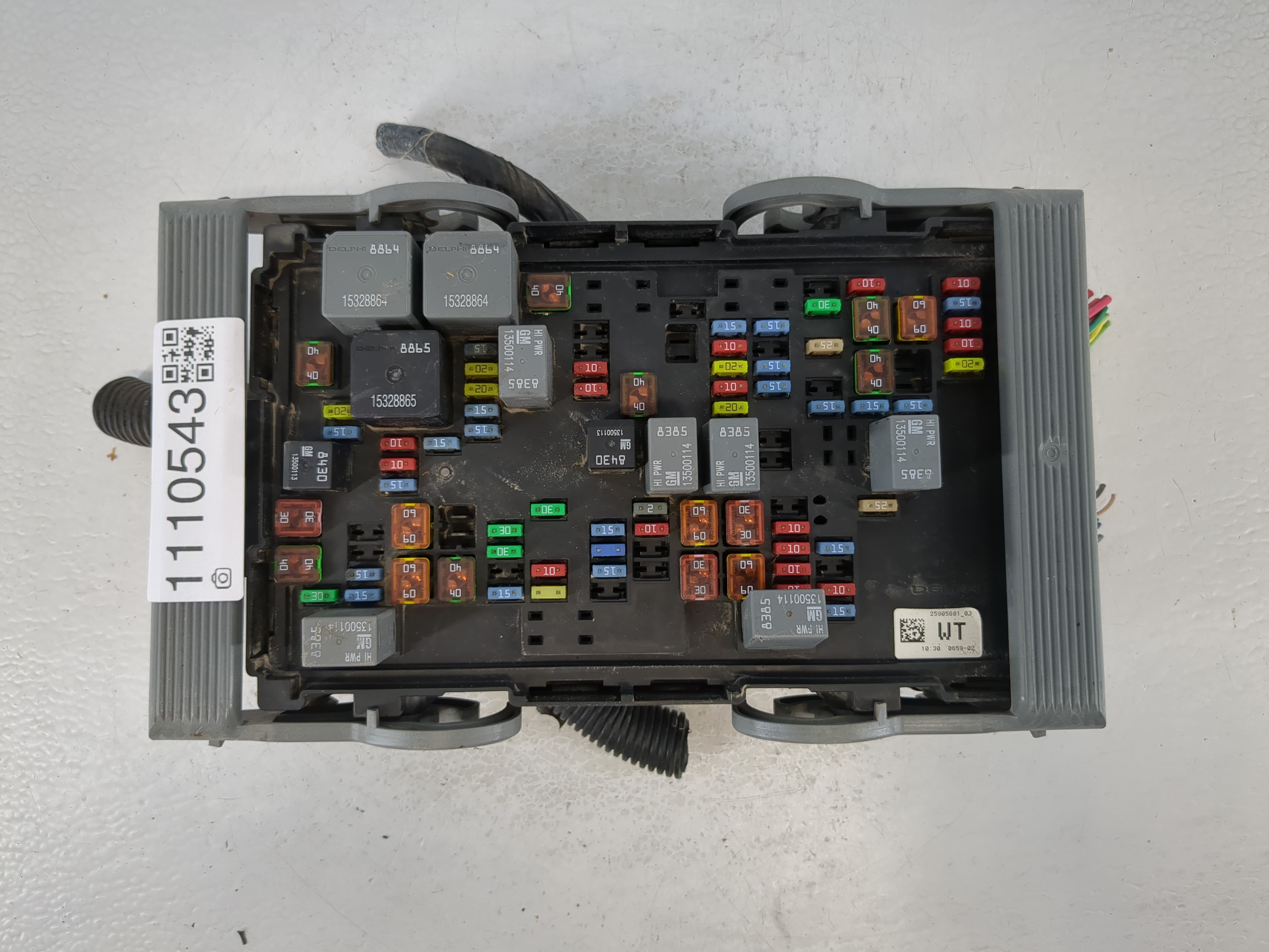 2008-2009 Cadillac Escalade Fusebox Fuse Box Relay Module 25905681 1110543 - Oemusedautoparts1.com