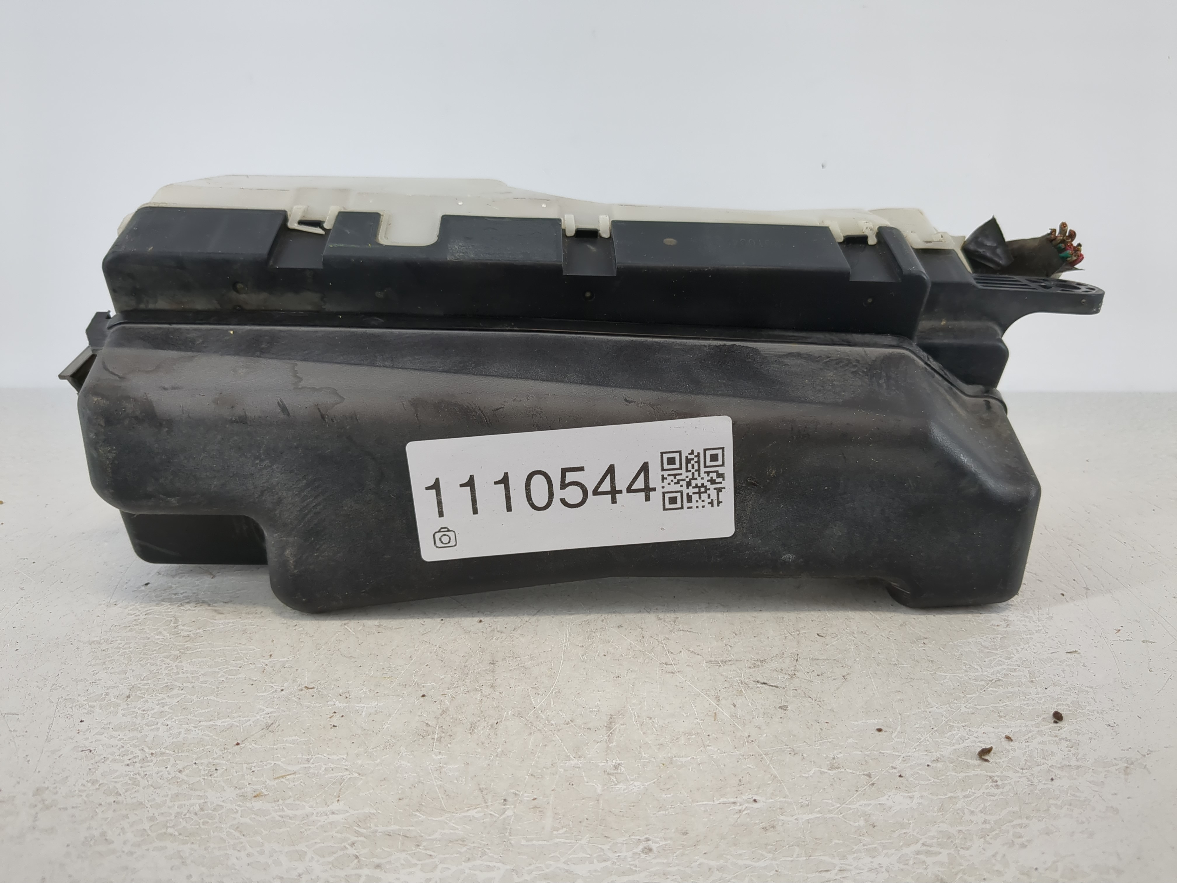 2004-2008 Toyota Corolla Fusebox Fuse Box Relay Module 82662-02110 1110544 - Oemusedautoparts1.com
