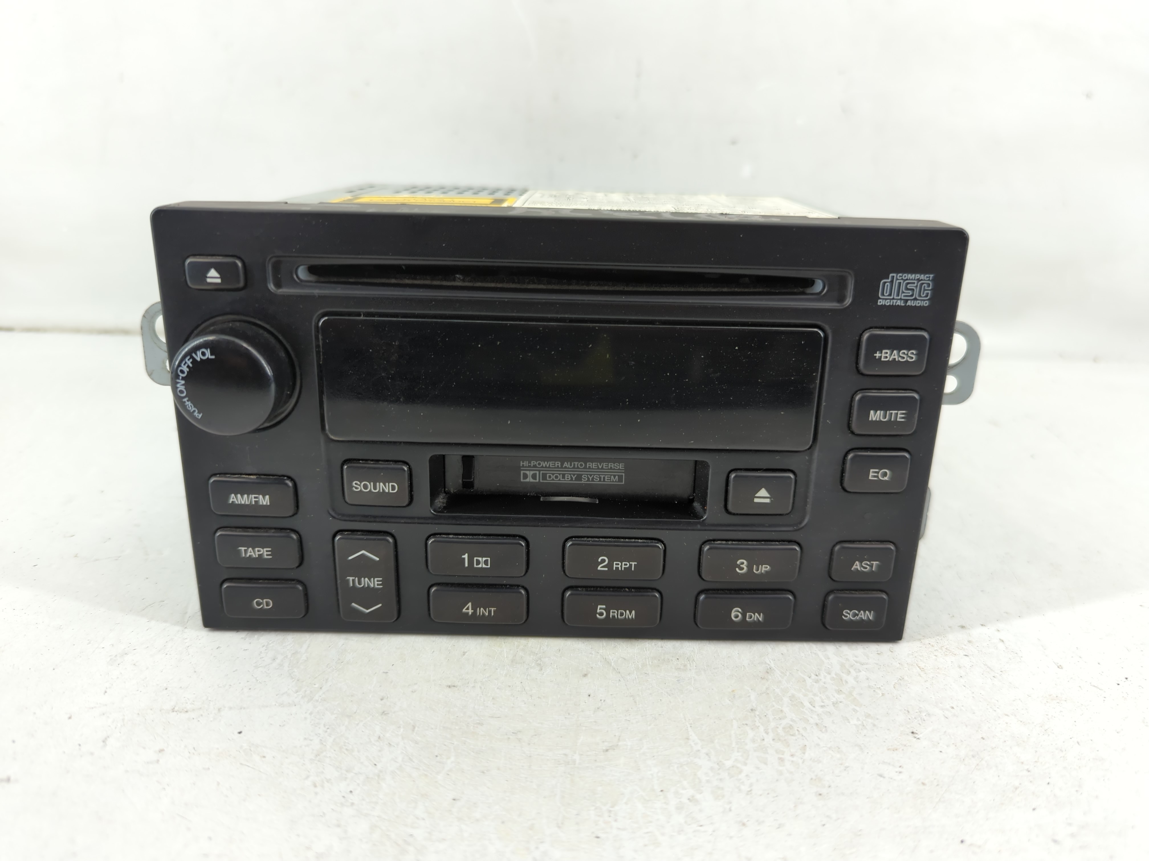 2005-2008 Suzuki Forenza Am Fm Cd Player Radio Receiver 1110559 - Oemusedautoparts1.com