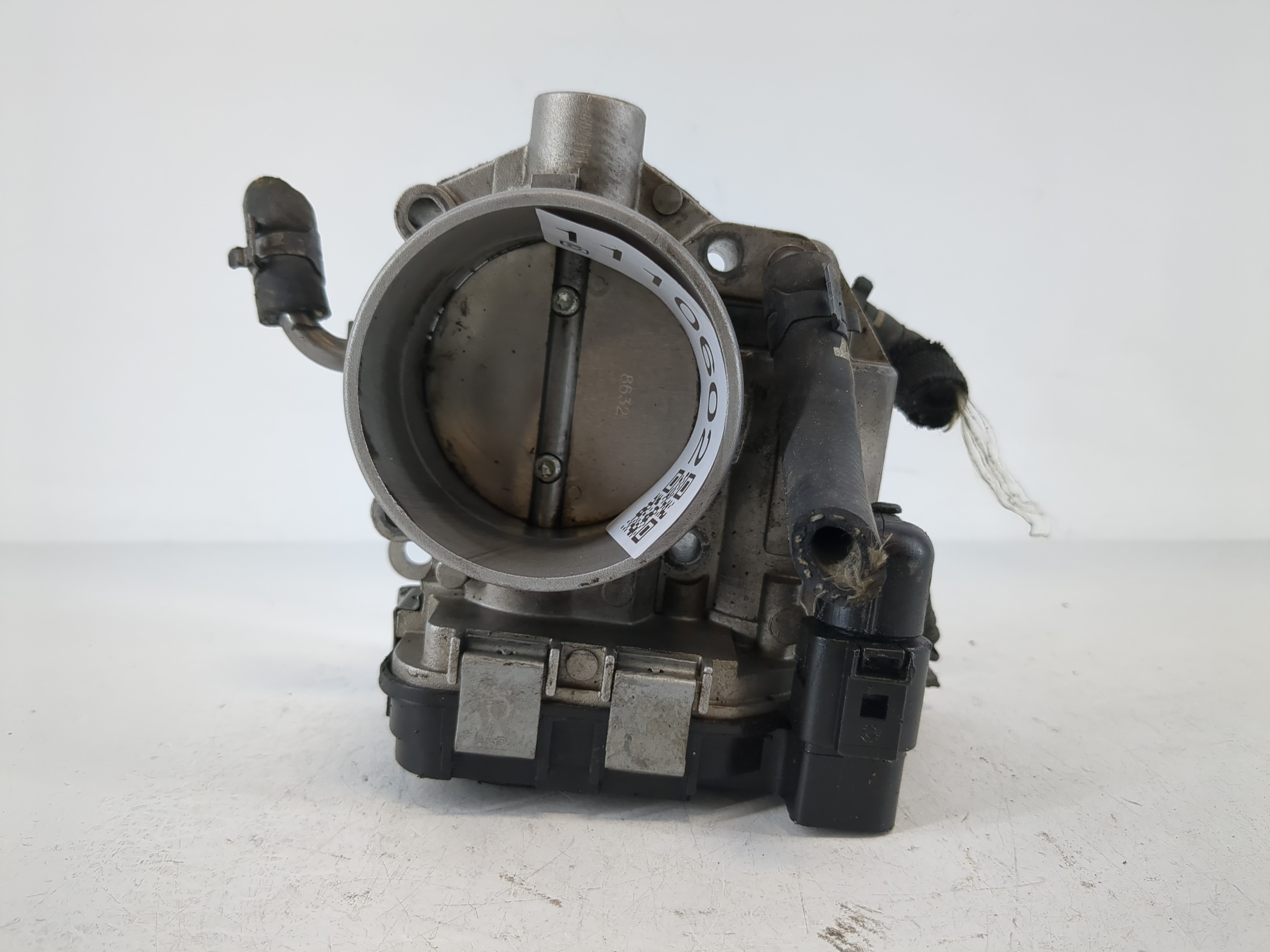 2006-2006 Volkswagen Rabbit Throttle Body 1110602 - Oemusedautoparts1.com