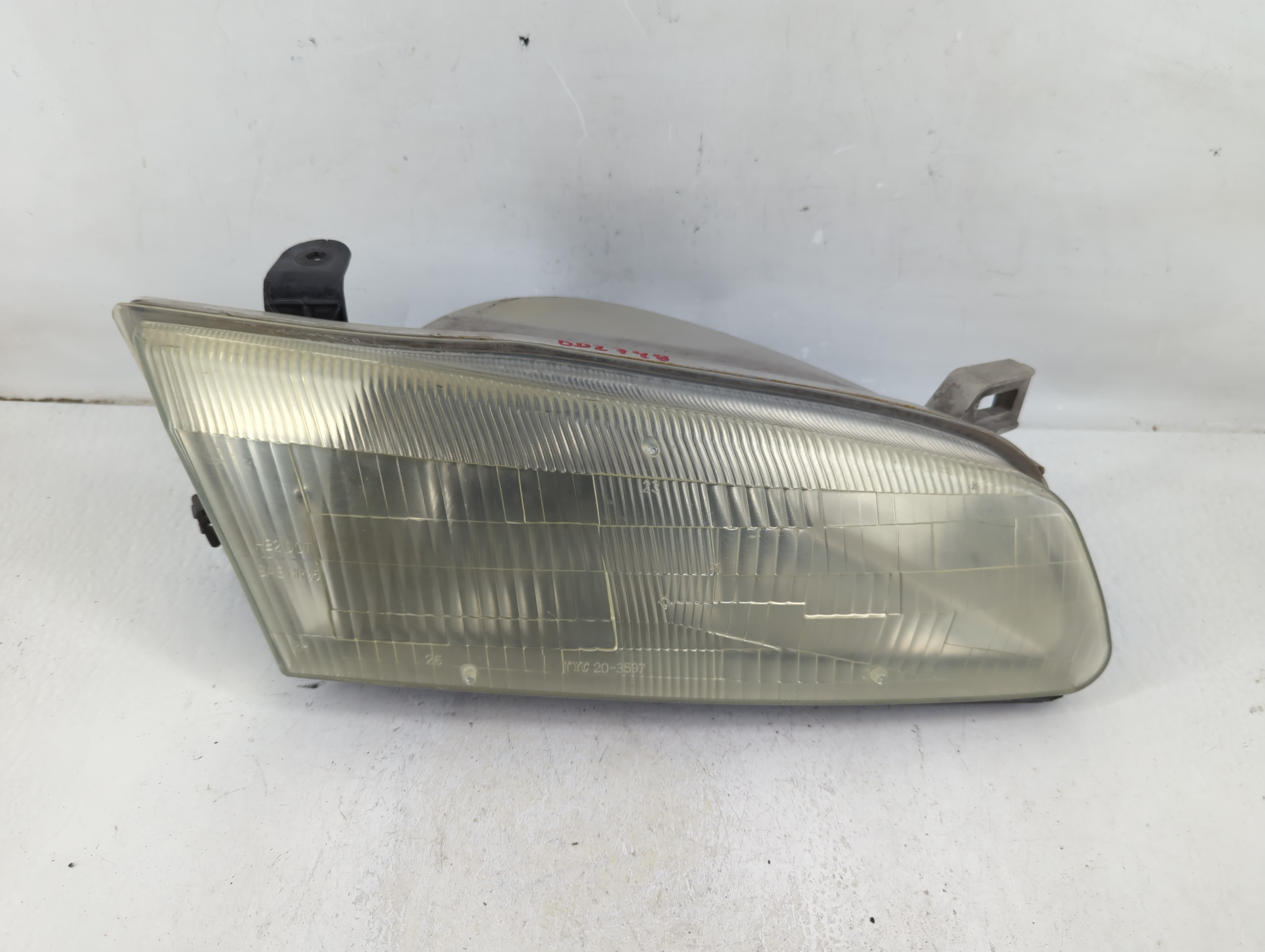 Picture of 1997-1999 Toyota Camry Passenger Right Oem Head Light Headlight Lamp 1110609