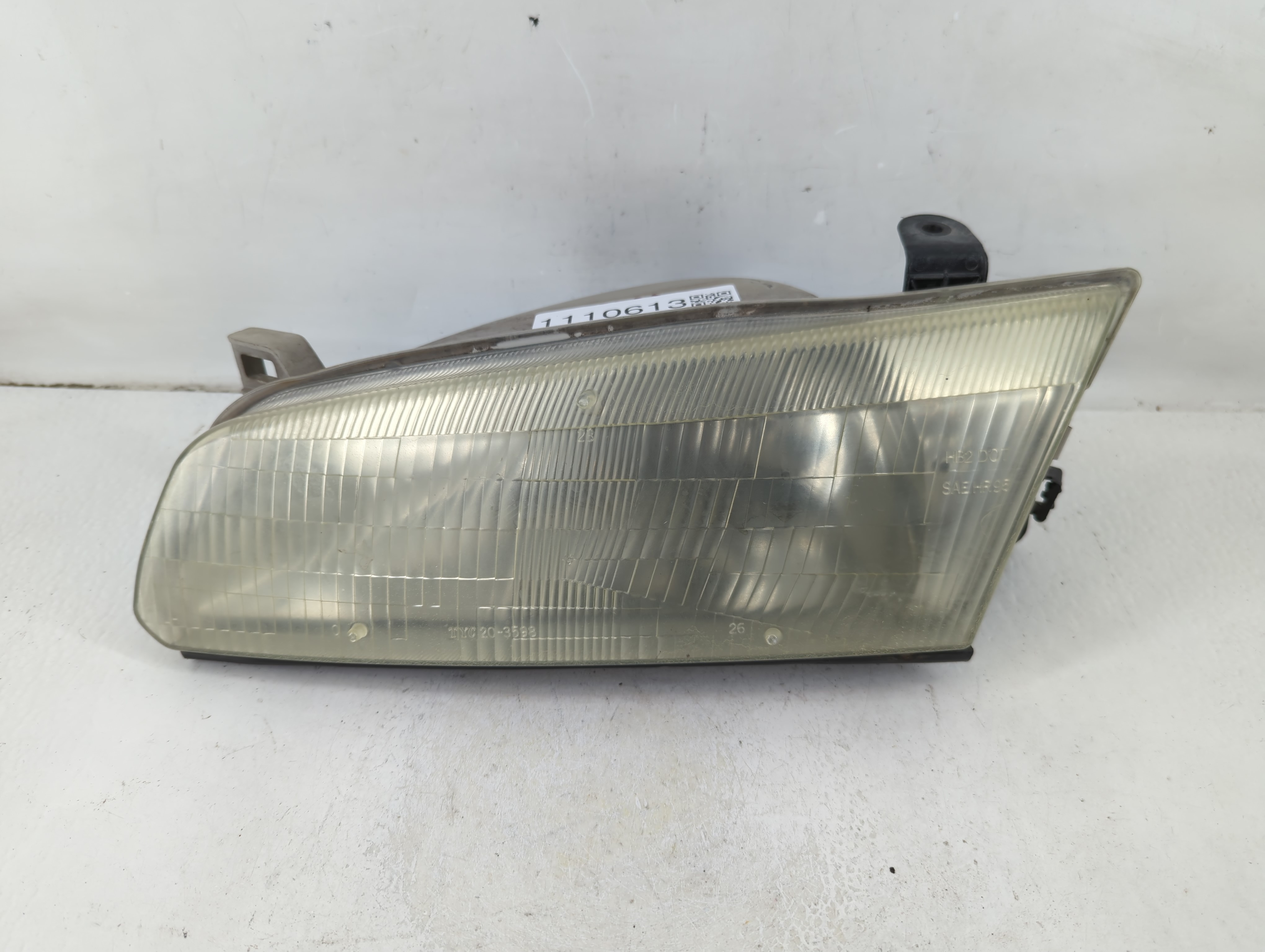Picture of 1997-1999 Toyota Camry Driver Left Oem Head Light Headlight Lamp 1110613