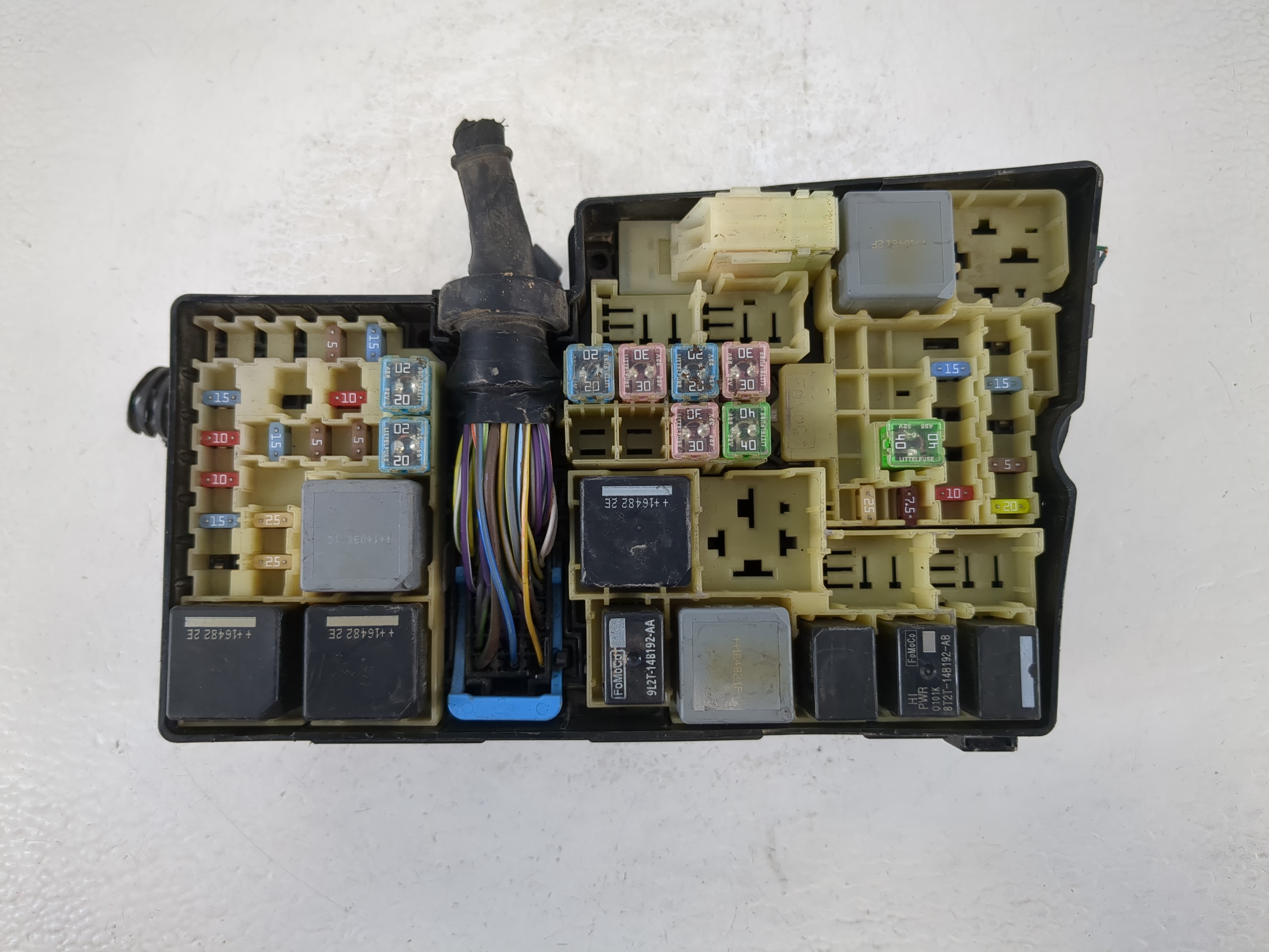 2017-2018 Ford Transit Connect Fusebox Fuse Box Relay Module 1110681 - Oemusedautoparts1.com