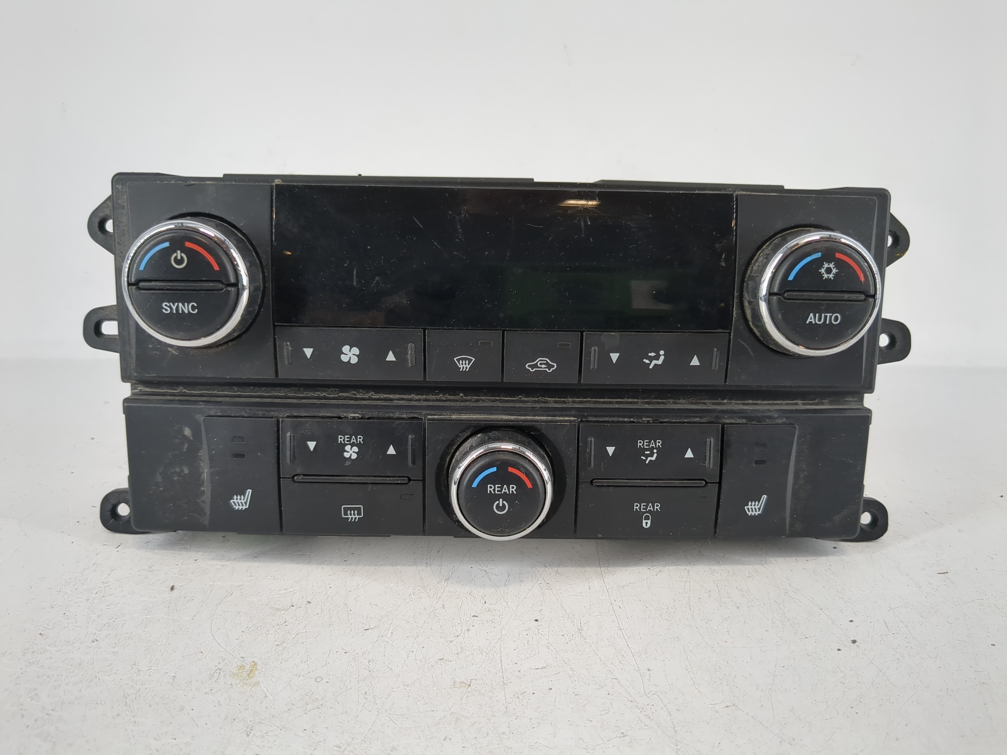 Picture of 2008-2010 Chrysler Town & Country Ac Heater Climate Control P55111807ai 1110719