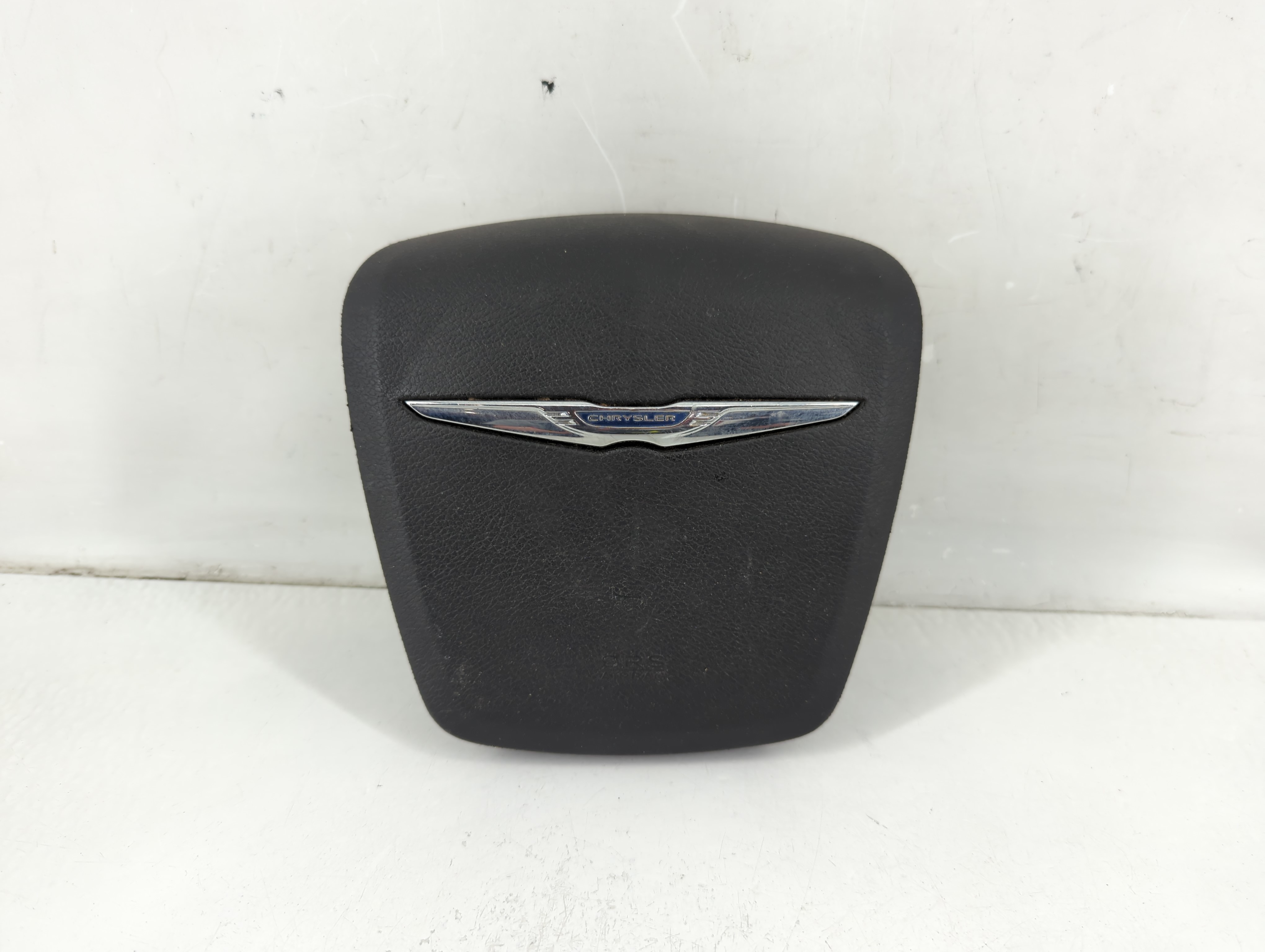2011-2014 Chrysler 200 Air Bag Driver Left Steering Wheel Mounted 1110722 - Oemusedautoparts1.com