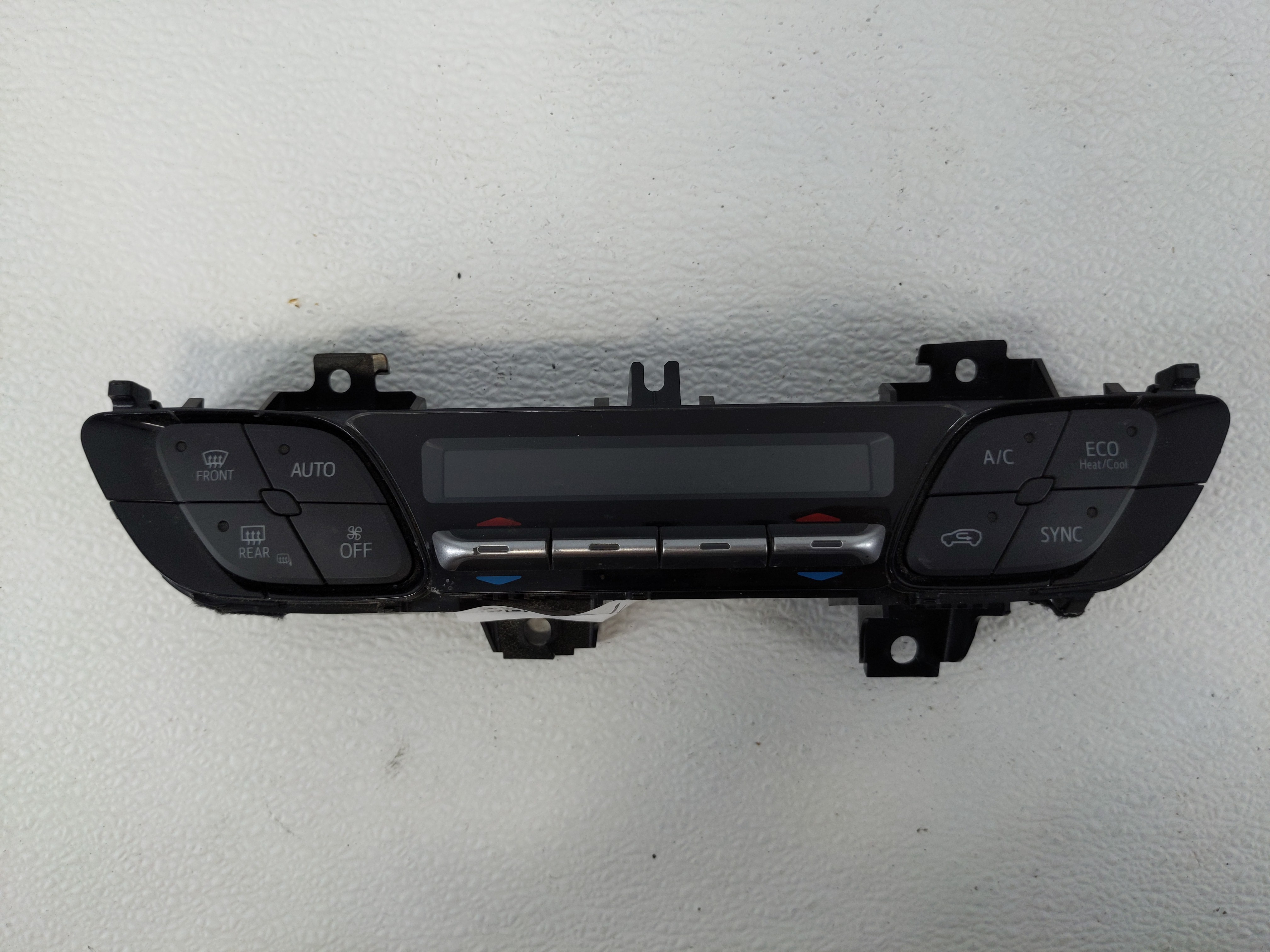 2019-2019 Toyota C-hr Ac Heater Climate Control 55900-10520 1110775 - Oemusedautoparts1.com