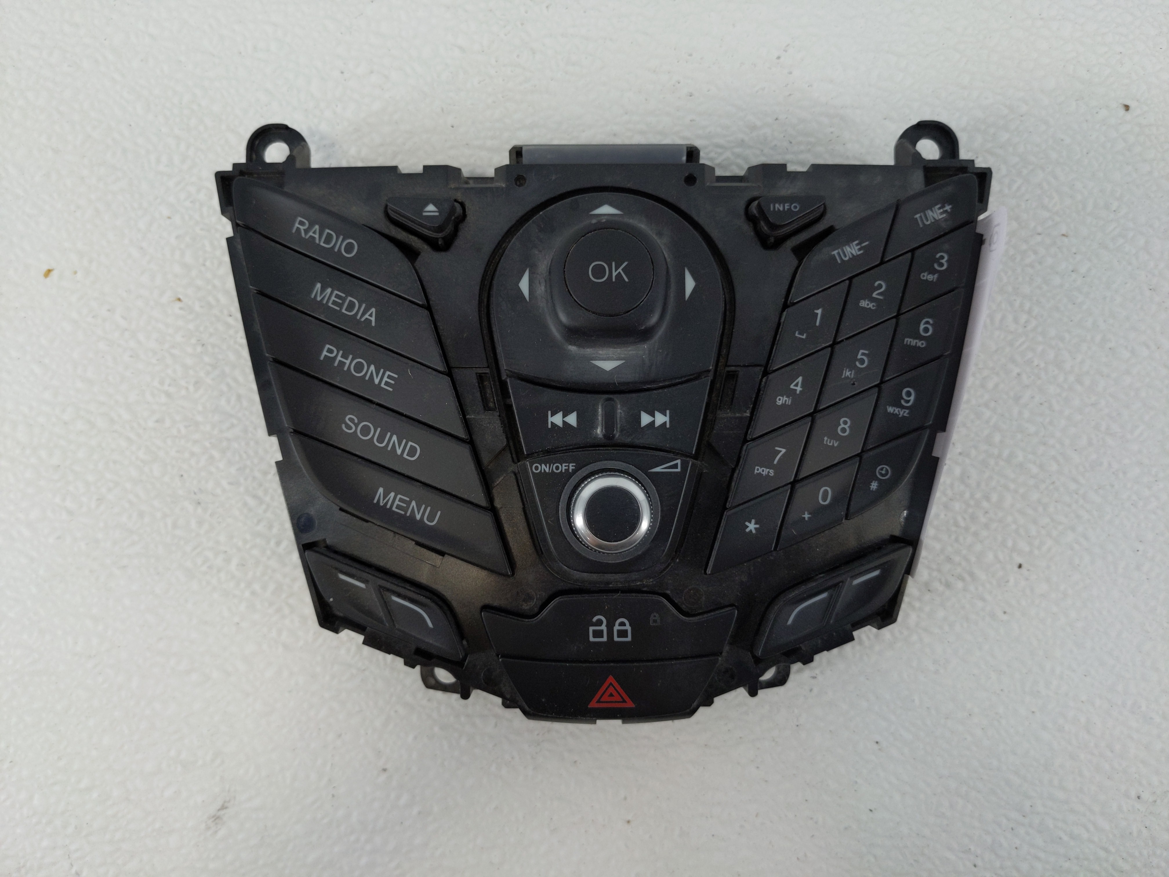 2014-2015 Ford Fiesta Am Fm Cd Player Radio Receiver 1110800 - Oemusedautoparts1.com