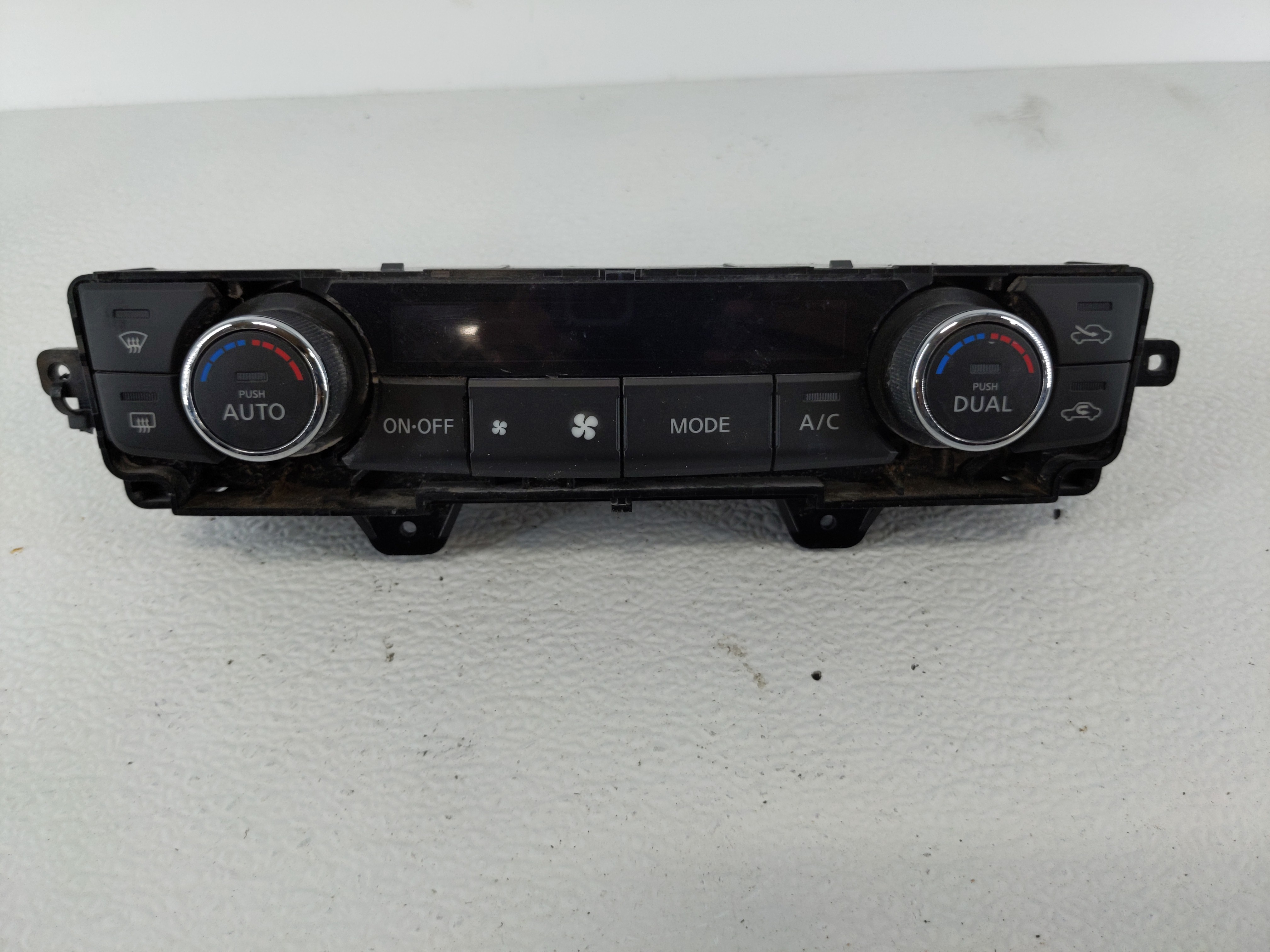 2016-2021 Nissan Maxima Ac Heater Climate Control 27500 4ra0a 1110850 - Oemusedautoparts1.com